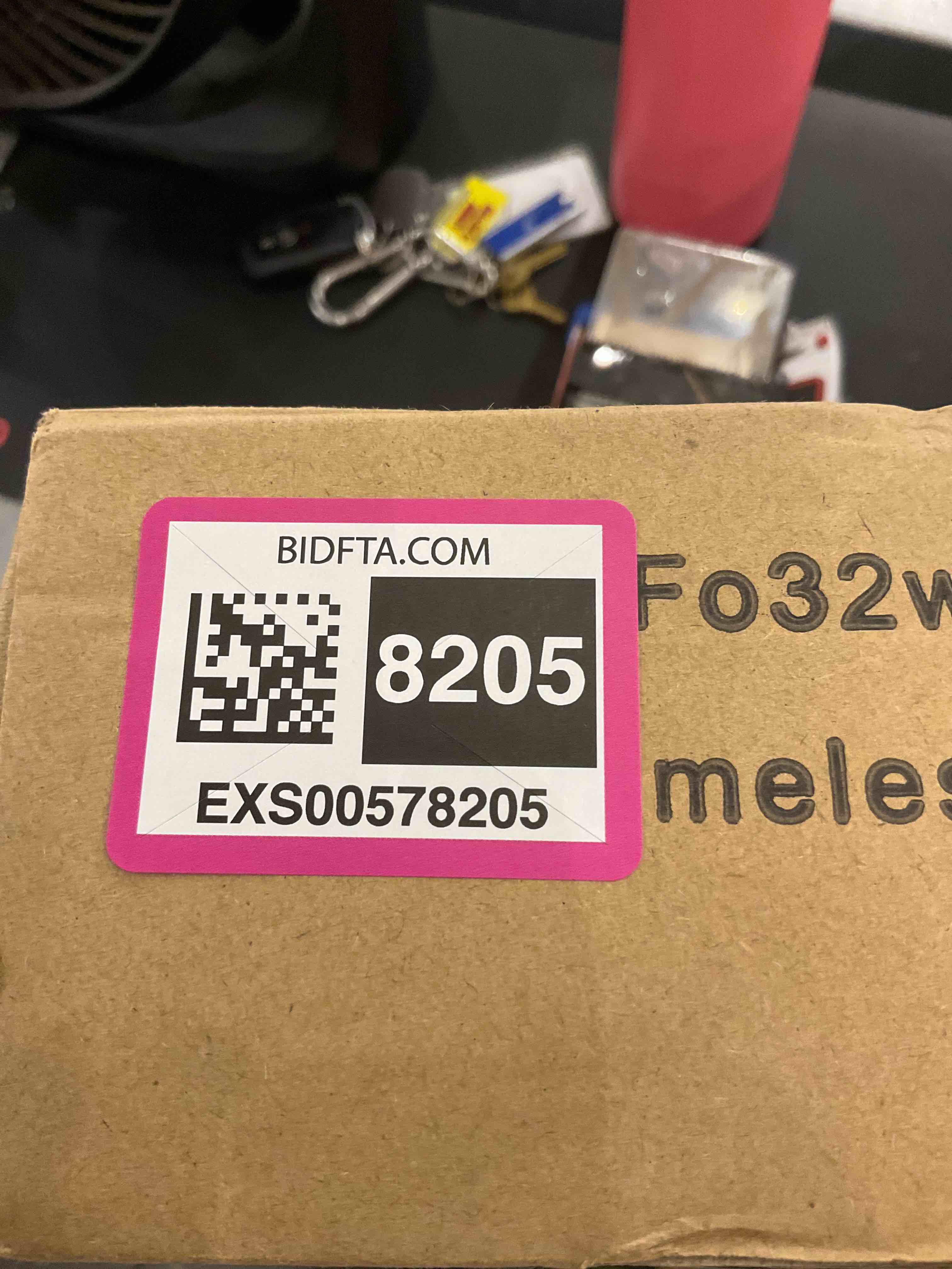 https://s3.amazonaws.com/lotting-images-prod/bidfta/EXS00578205_1694194978679.jpeg
