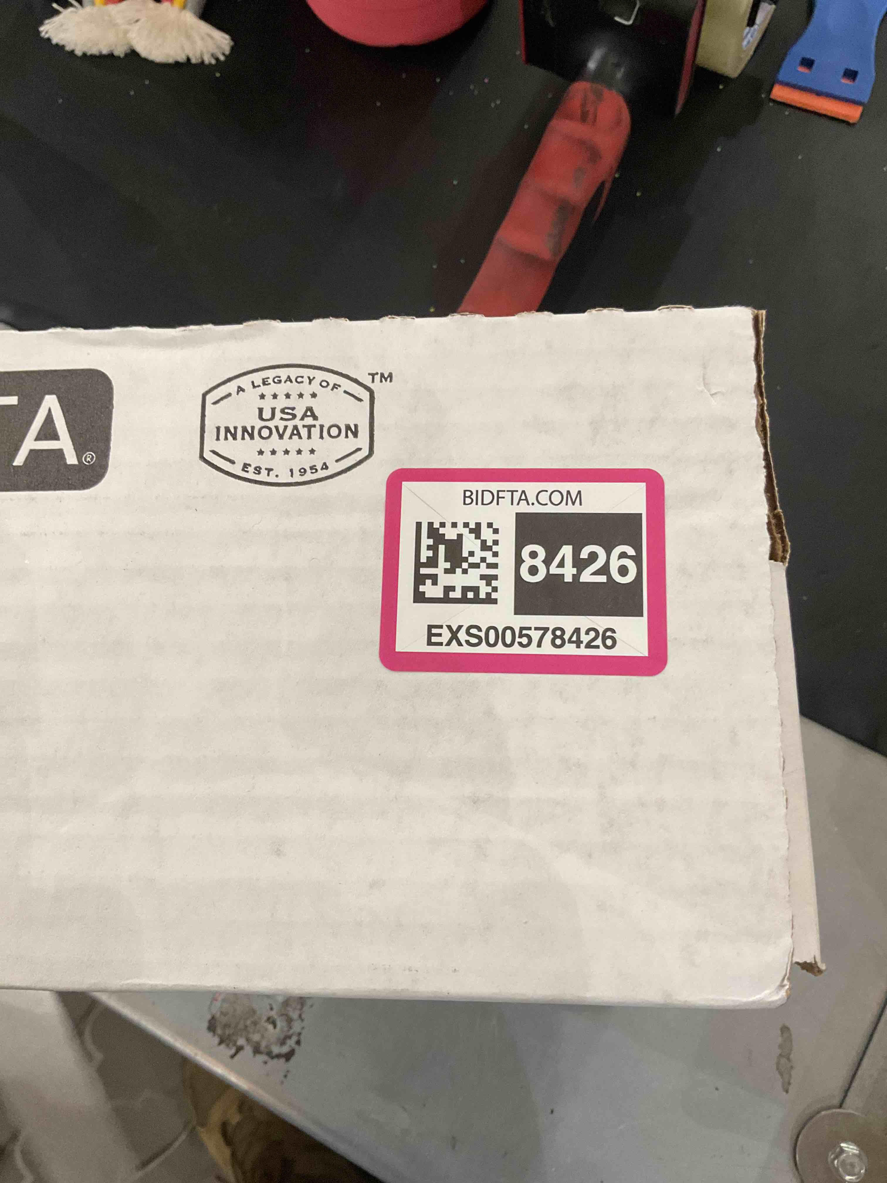 https://s3.amazonaws.com/lotting-images-prod/bidfta/EXS00578426_1694526416167.jpeg