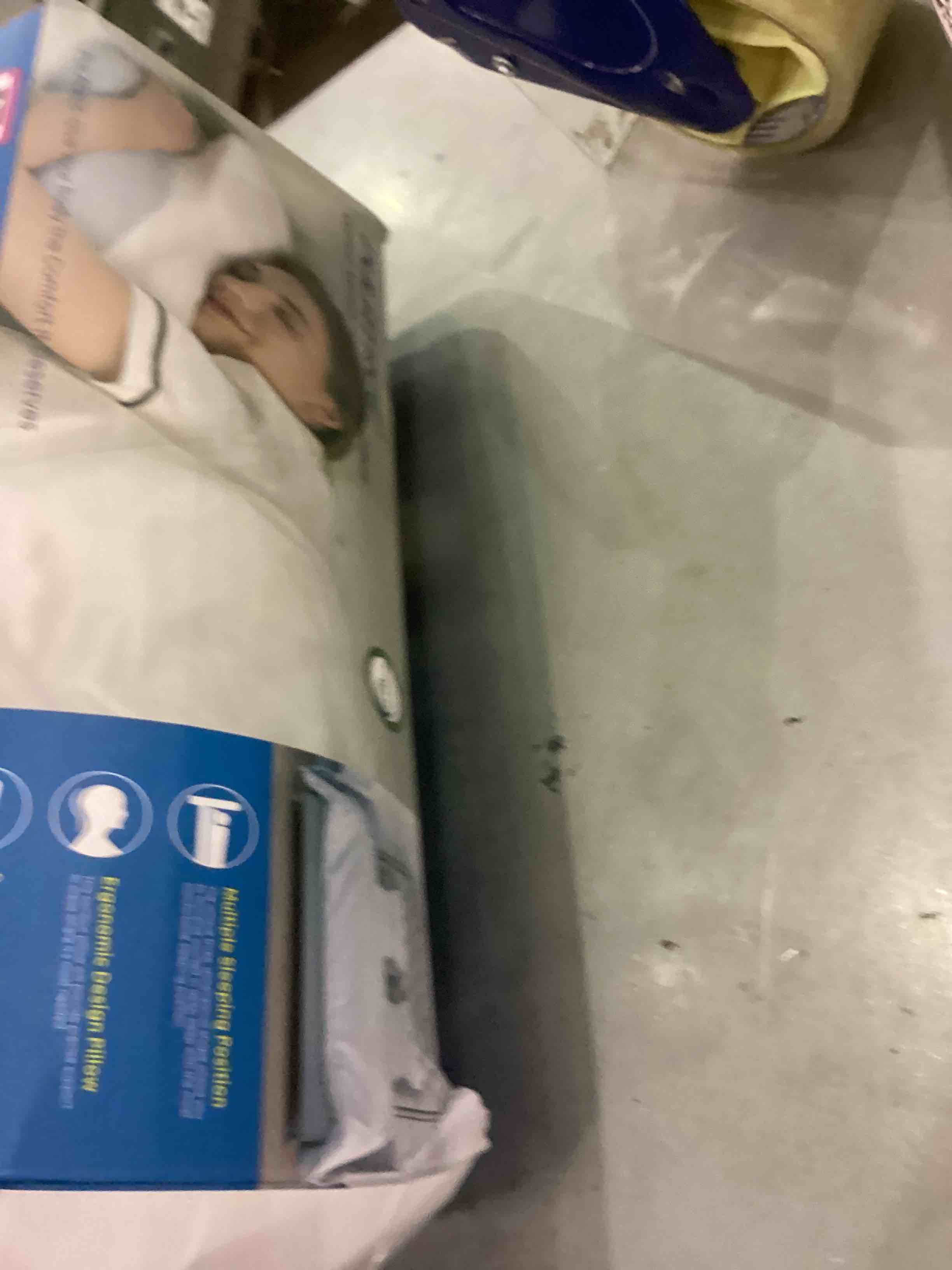 https://s3.amazonaws.com/lotting-images-prod/bidfta/EXS00578507_1694013678929.jpeg