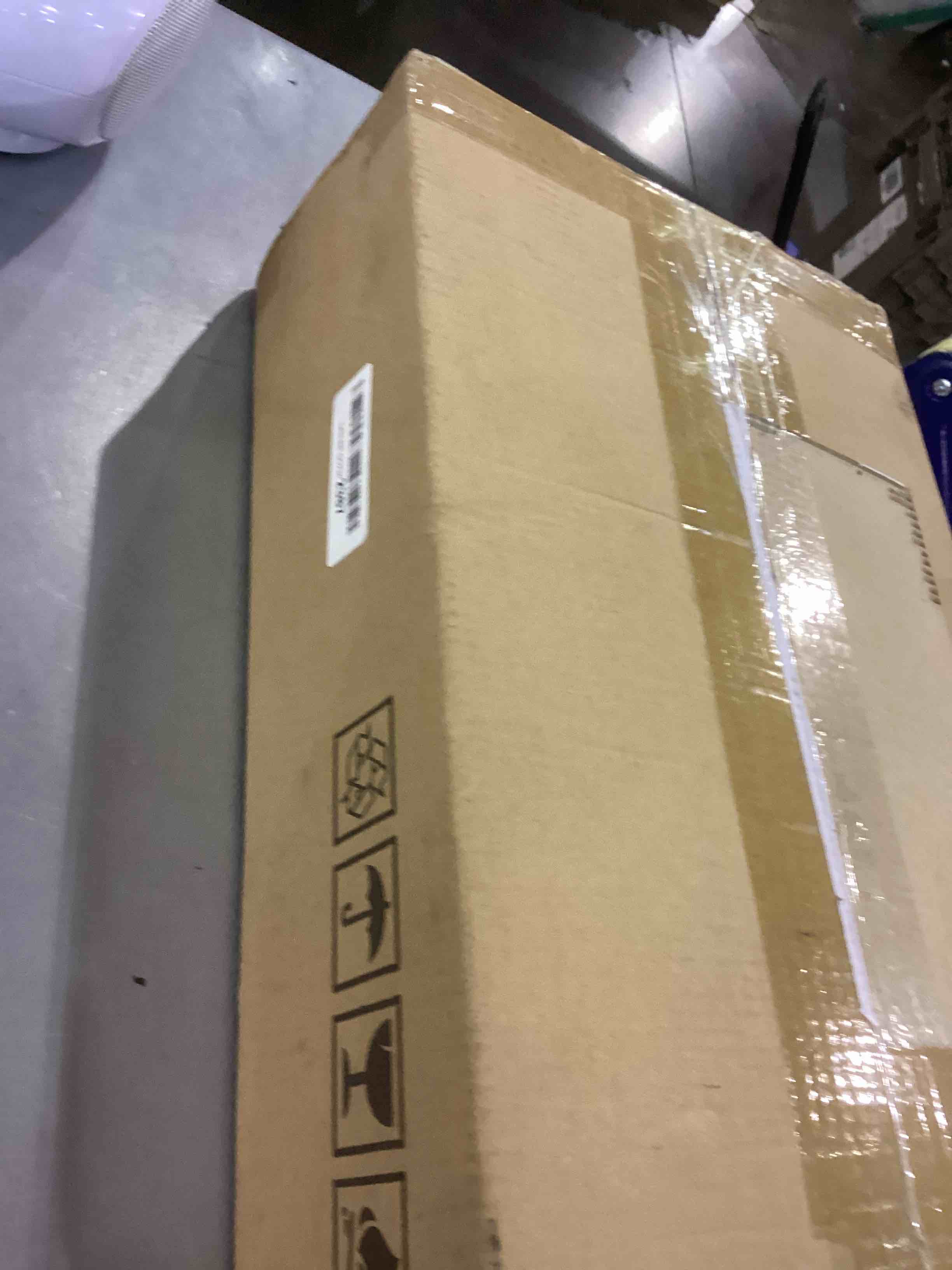https://s3.amazonaws.com/lotting-images-prod/bidfta/EXS00578600_1694085818966.jpeg