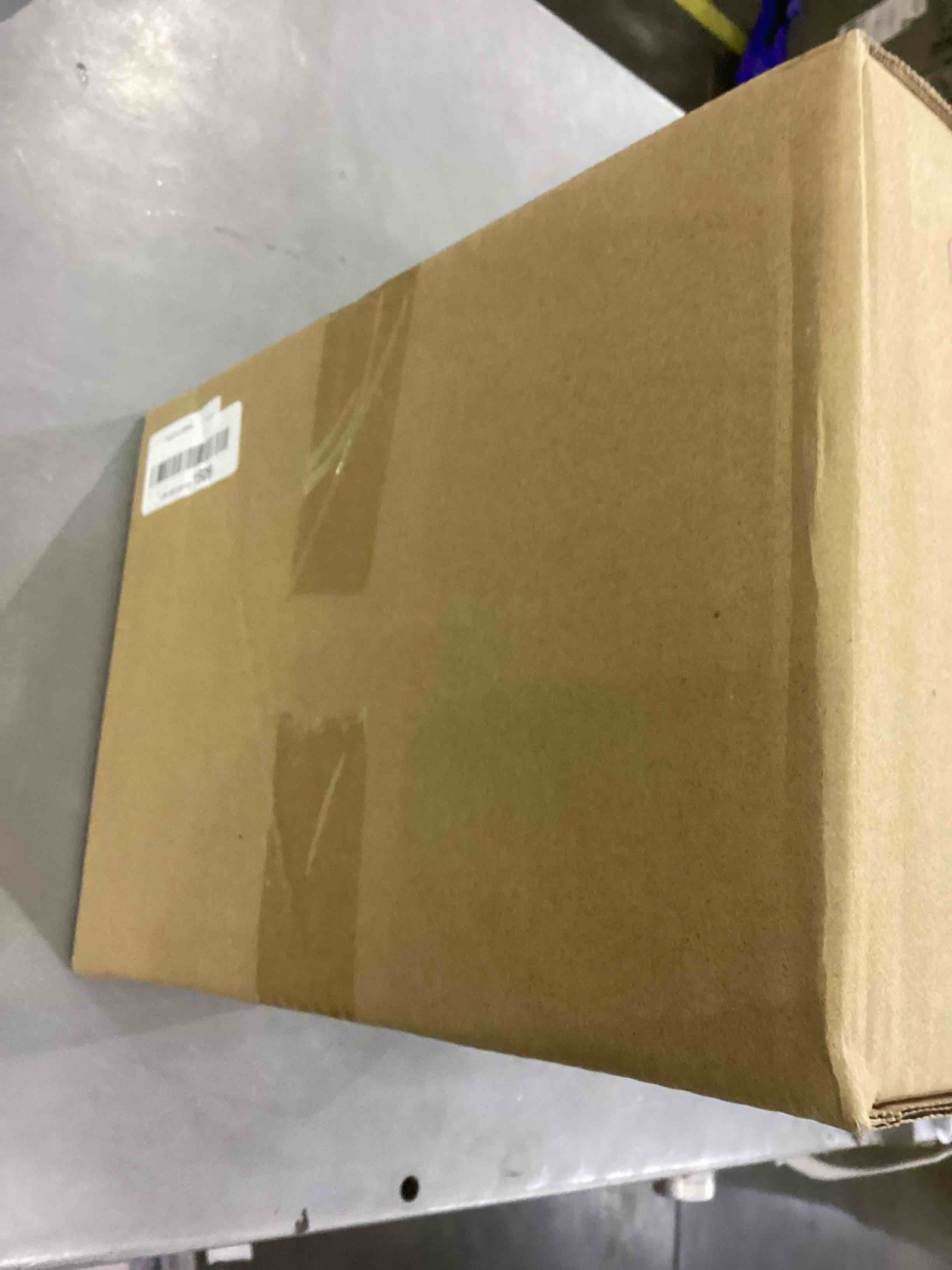 https://s3.amazonaws.com/lotting-images-prod/bidfta/EXS00578626_1694087573616.jpeg