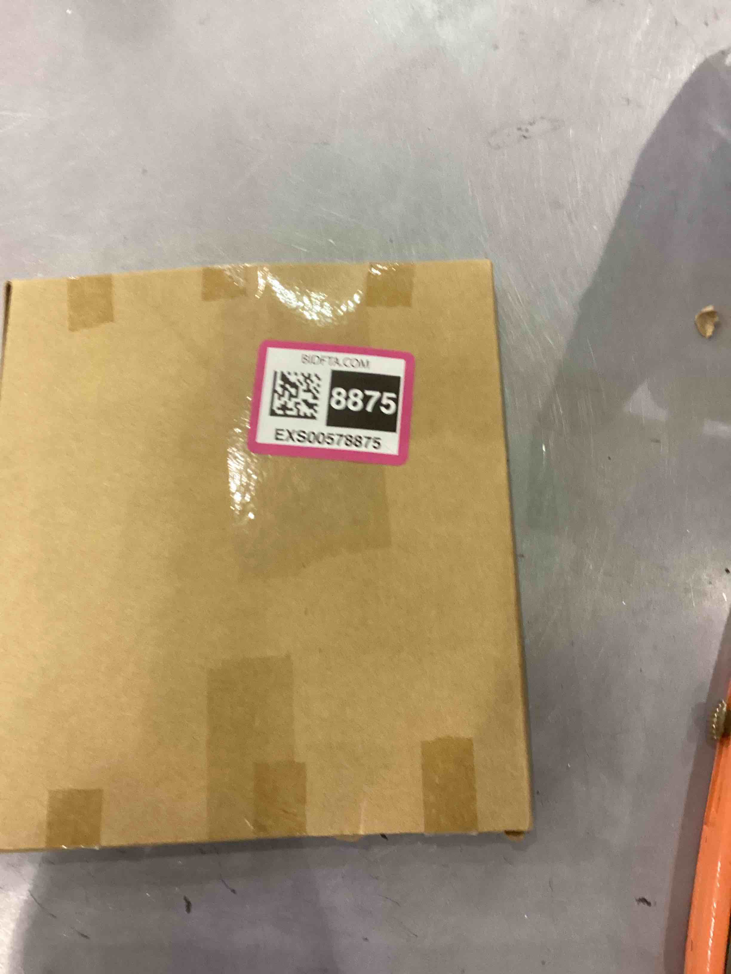 https://s3.amazonaws.com/lotting-images-prod/bidfta/EXS00578875_1694172240550.jpeg