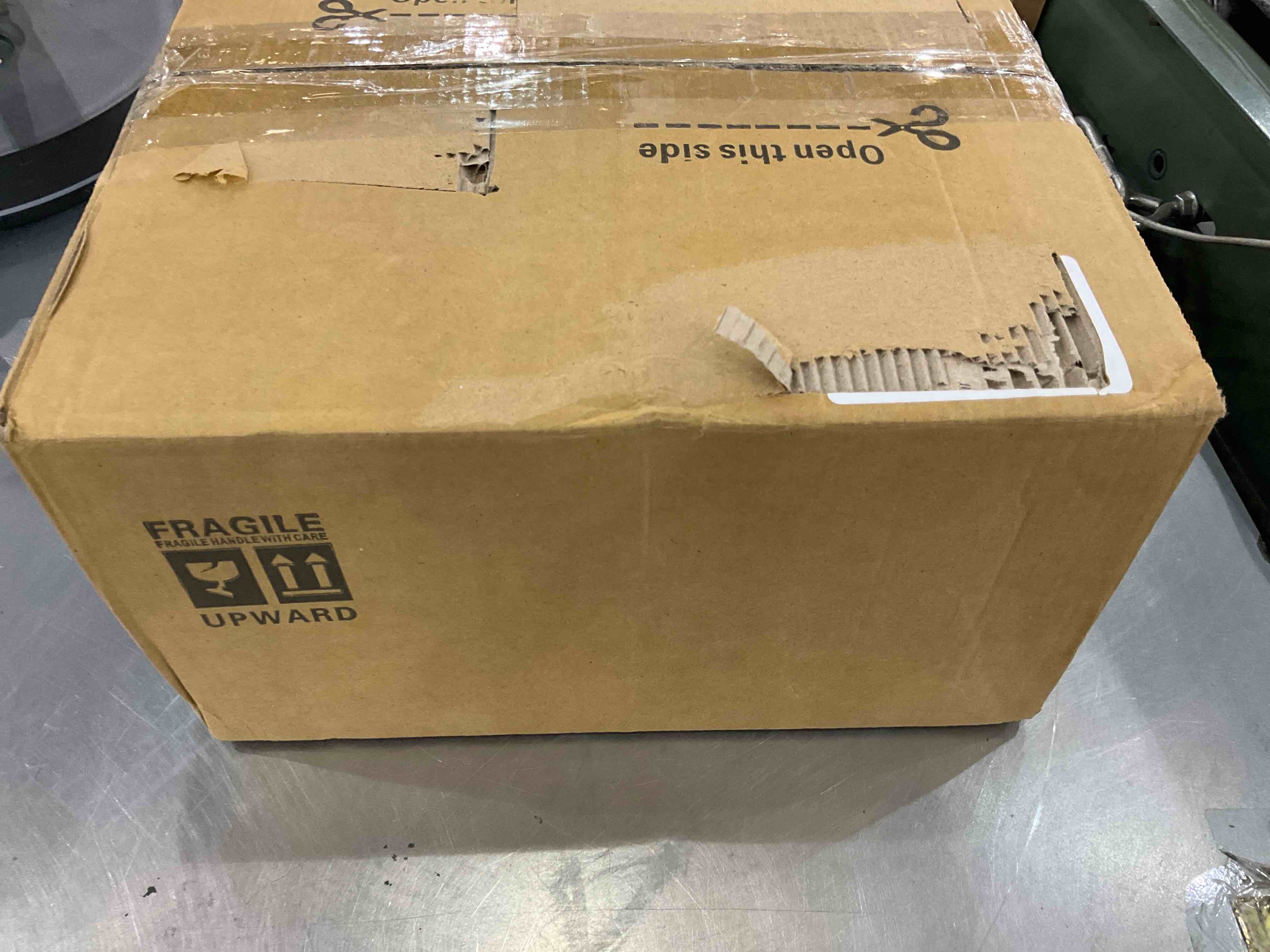 https://s3.amazonaws.com/lotting-images-prod/bidfta/EXS00579080_1694092978566.jpeg
