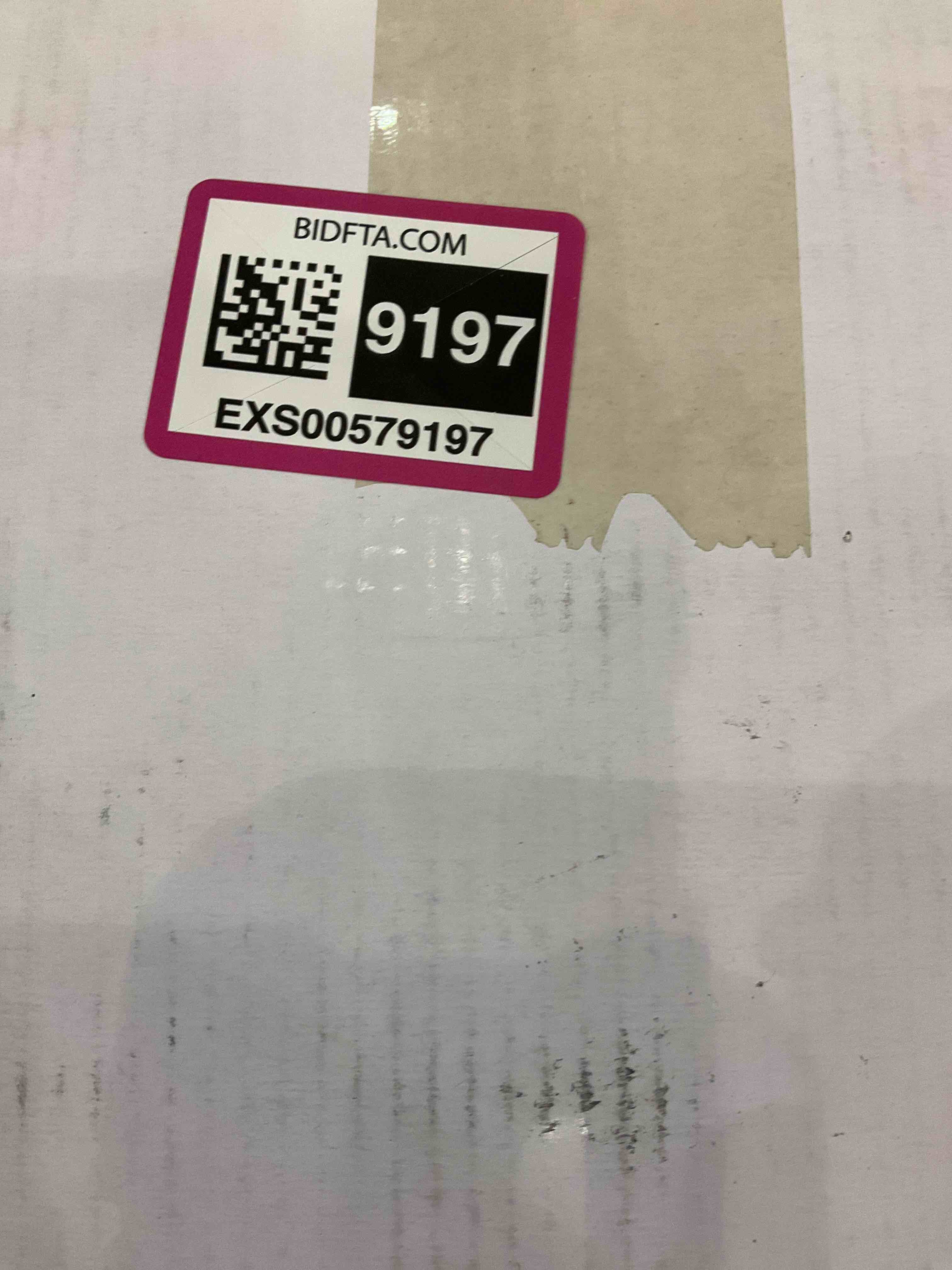 https://s3.amazonaws.com/lotting-images-prod/bidfta/EXS00579197_1694171725994.jpeg