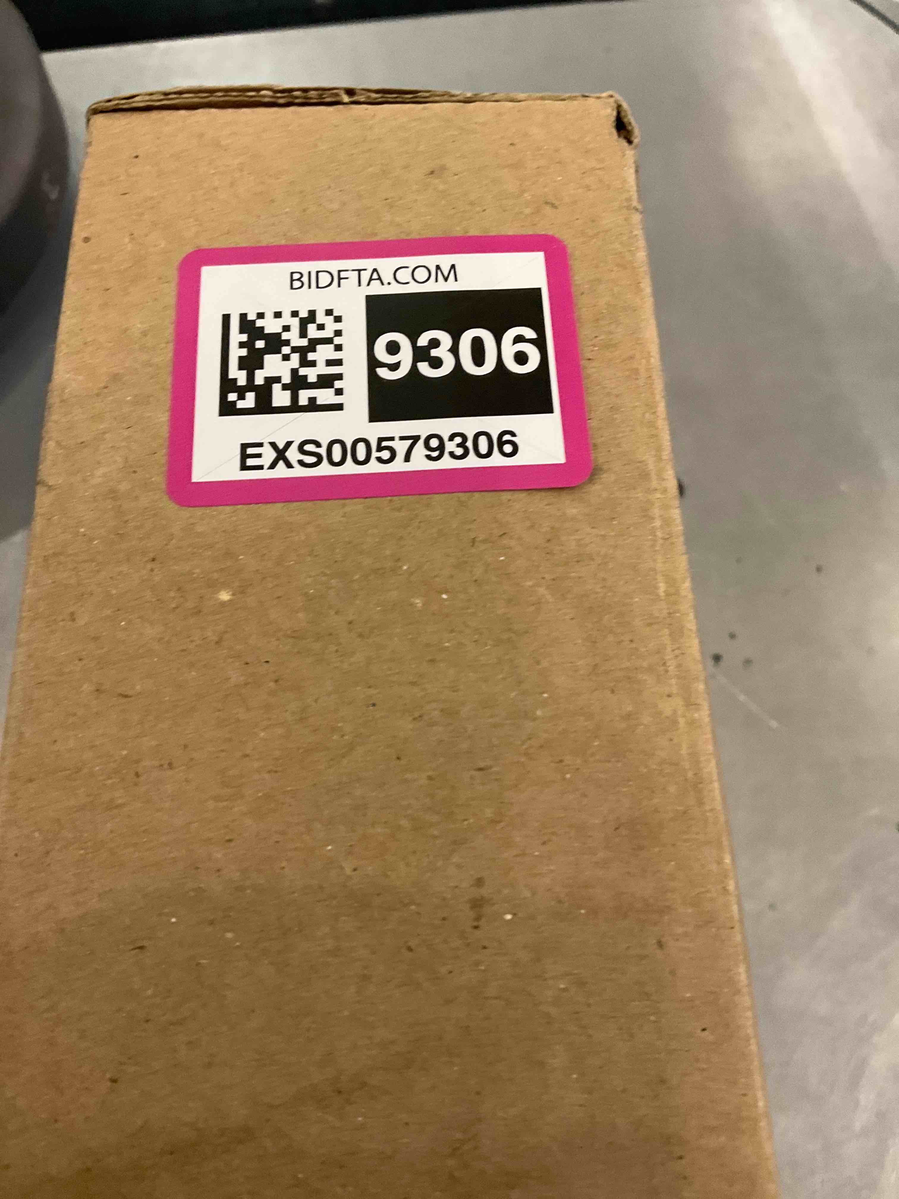https://s3.amazonaws.com/lotting-images-prod/bidfta/EXS00579306_1694186743289.jpeg