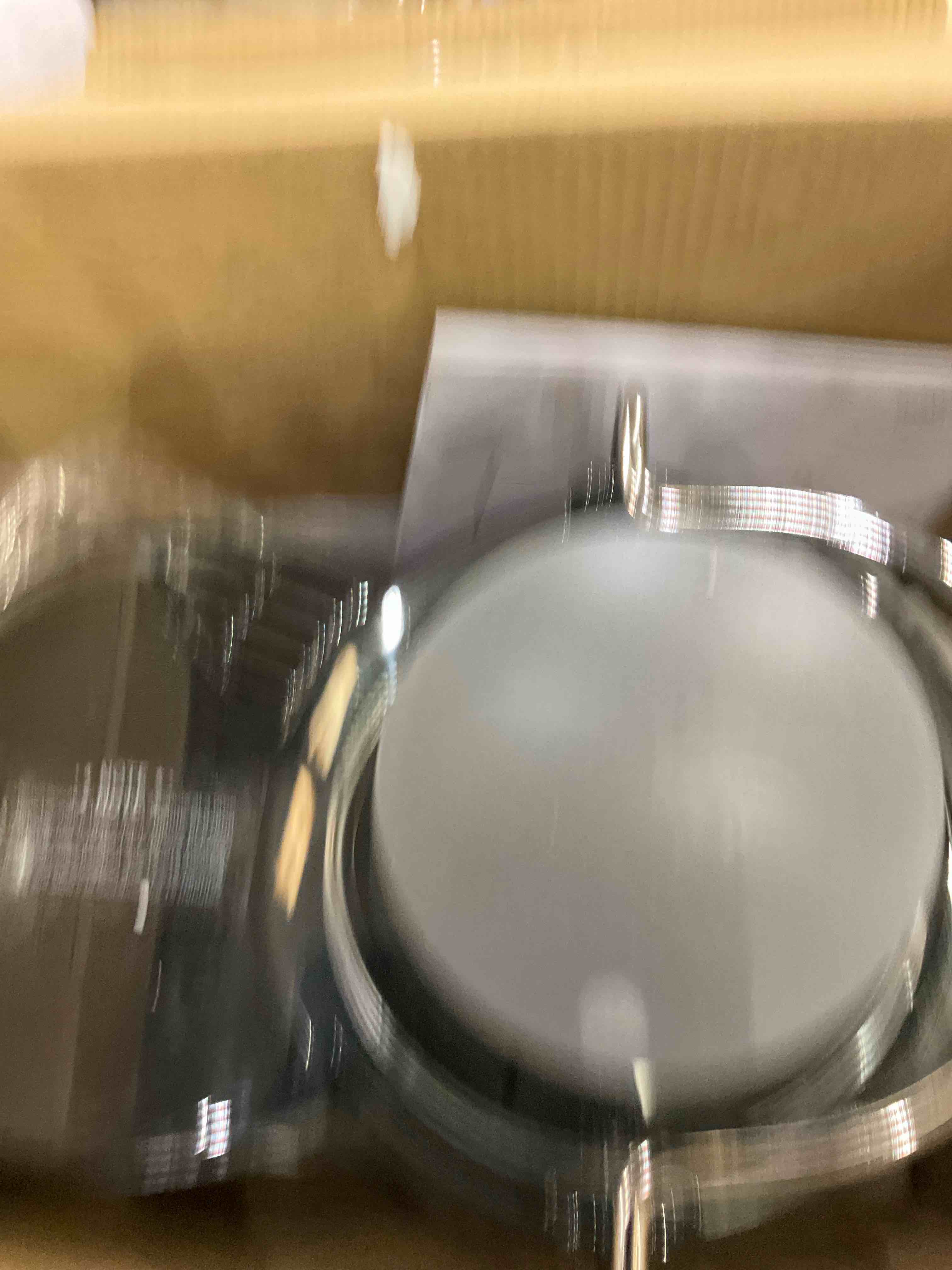 https://s3.amazonaws.com/lotting-images-prod/bidfta/EXS00580823_1700238903674.jpeg
