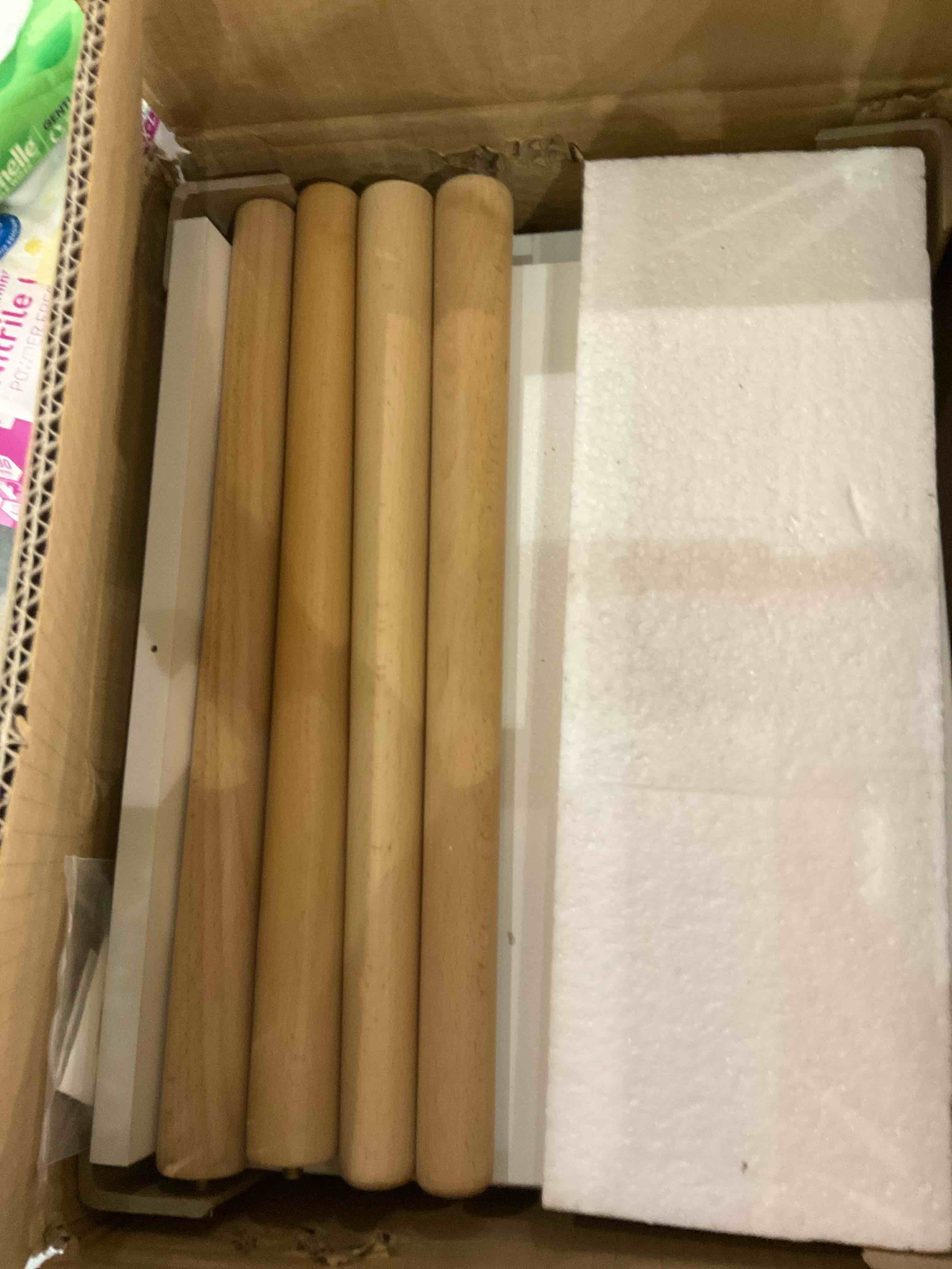 https://s3.amazonaws.com/lotting-images-prod/bidfta/EXS00581653_1701701792310.jpeg