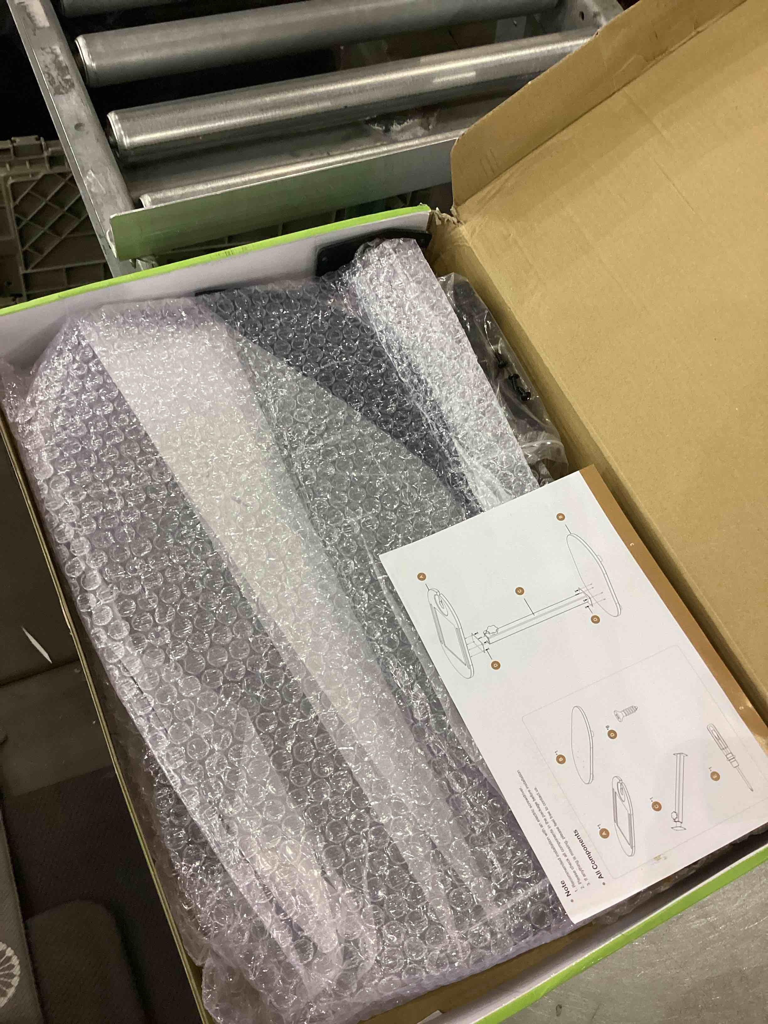 https://s3.amazonaws.com/lotting-images-prod/bidfta/EXS00581892_1703251881803.jpeg