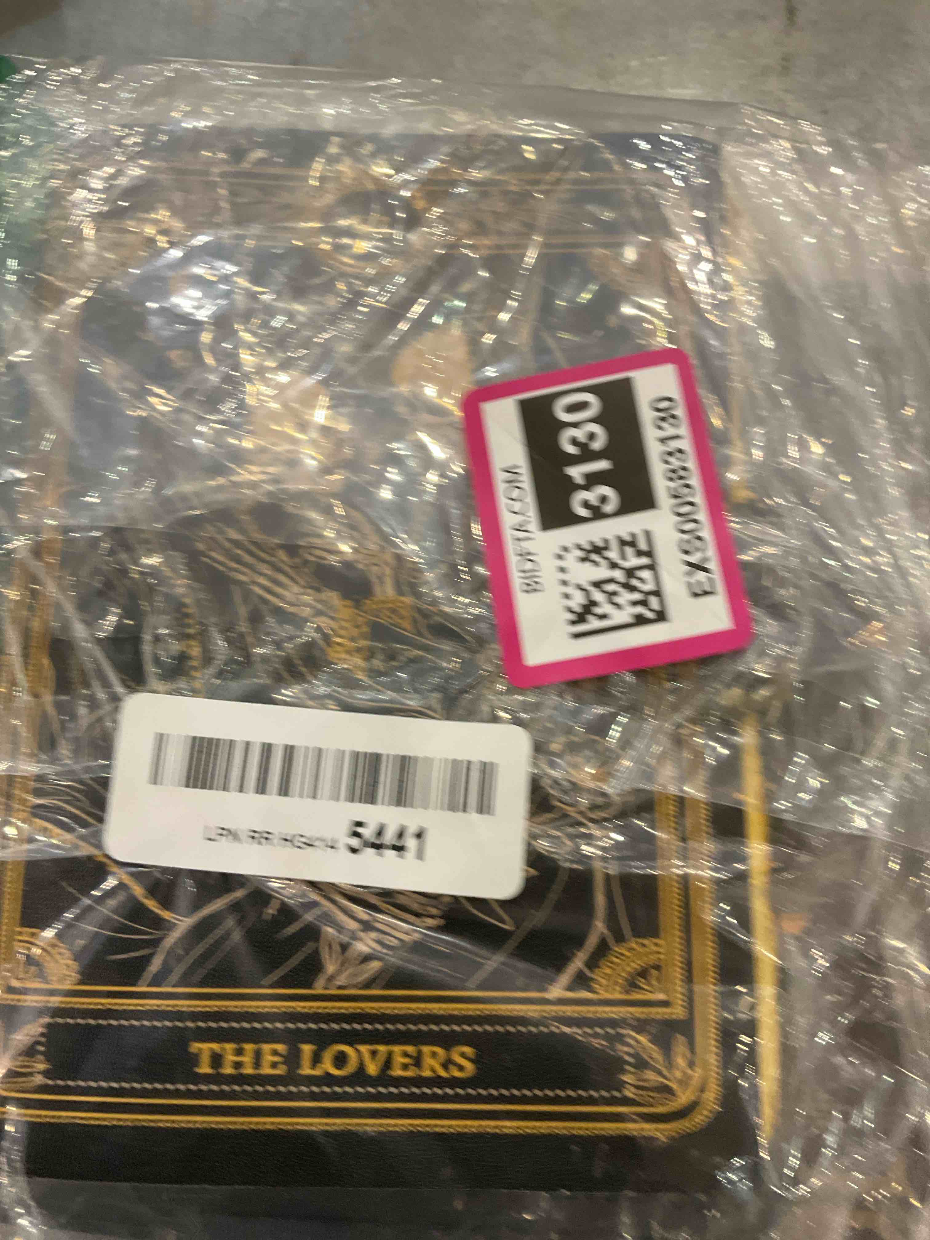 https://s3.amazonaws.com/lotting-images-prod/bidfta/EXS00583130_1702393737872.jpeg