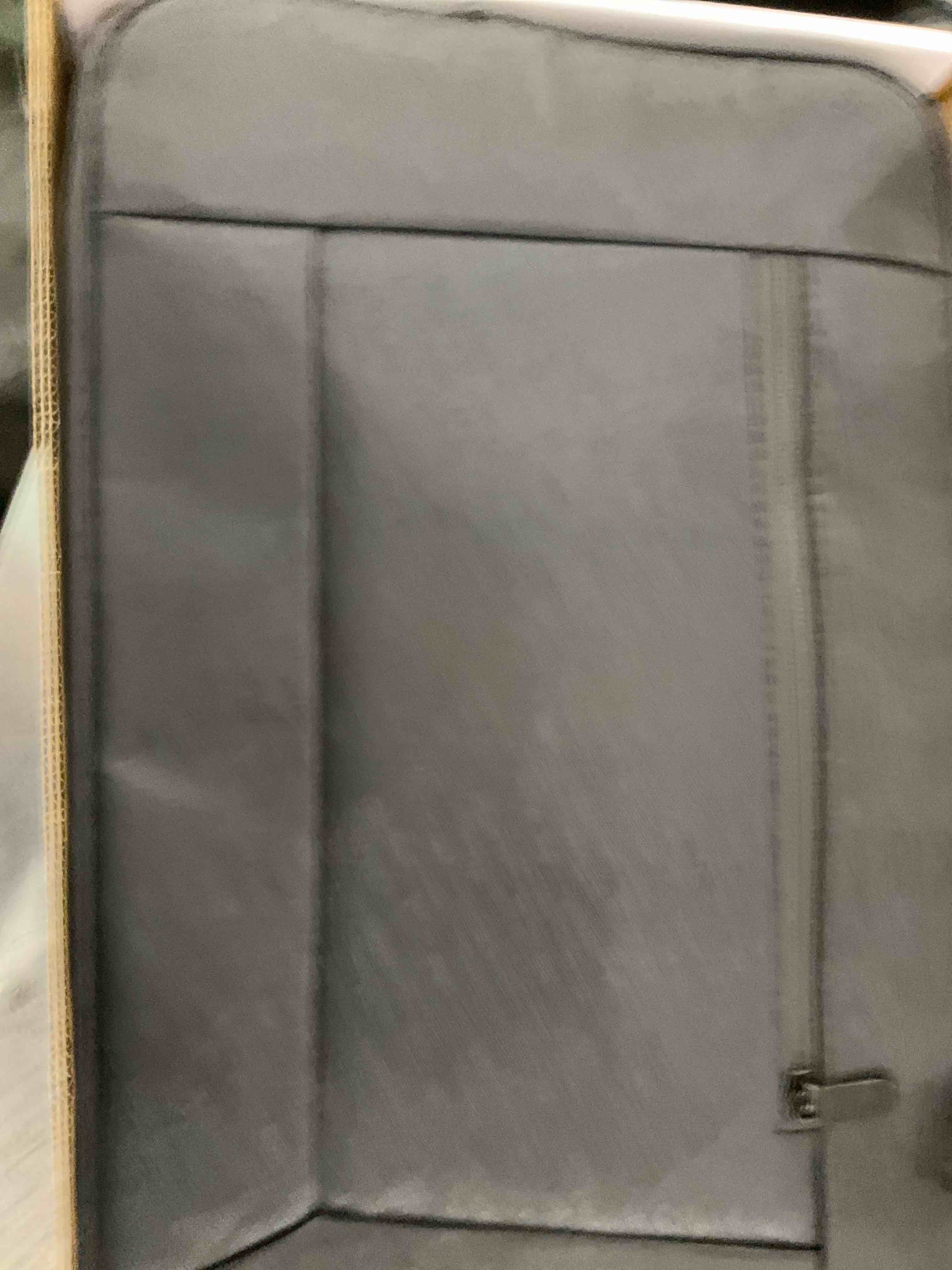 https://s3.amazonaws.com/lotting-images-prod/bidfta/EXS00583385_1702929174625.jpeg