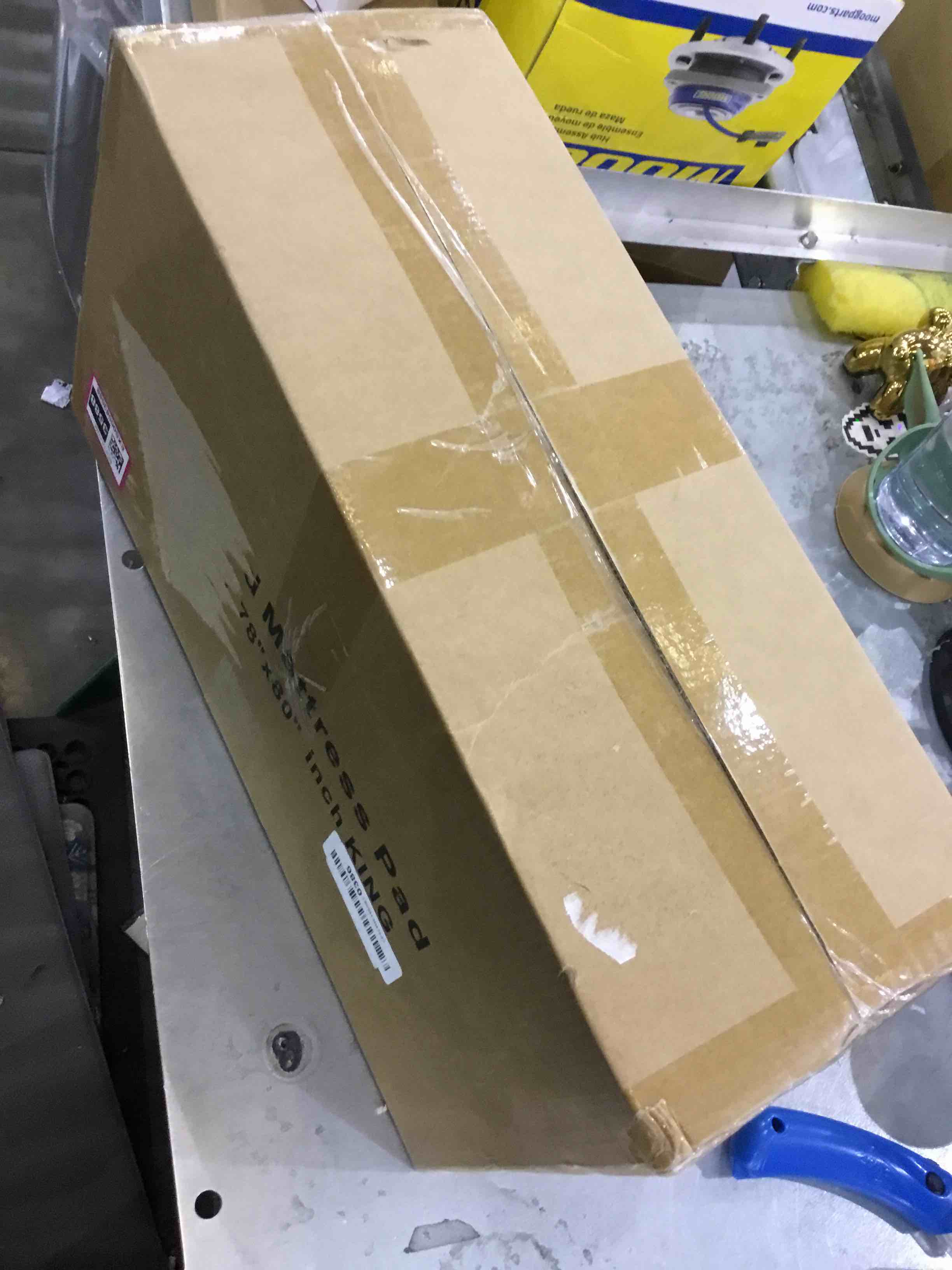 https://s3.amazonaws.com/lotting-images-prod/bidfta/EXS00583588_1701978999401.jpeg