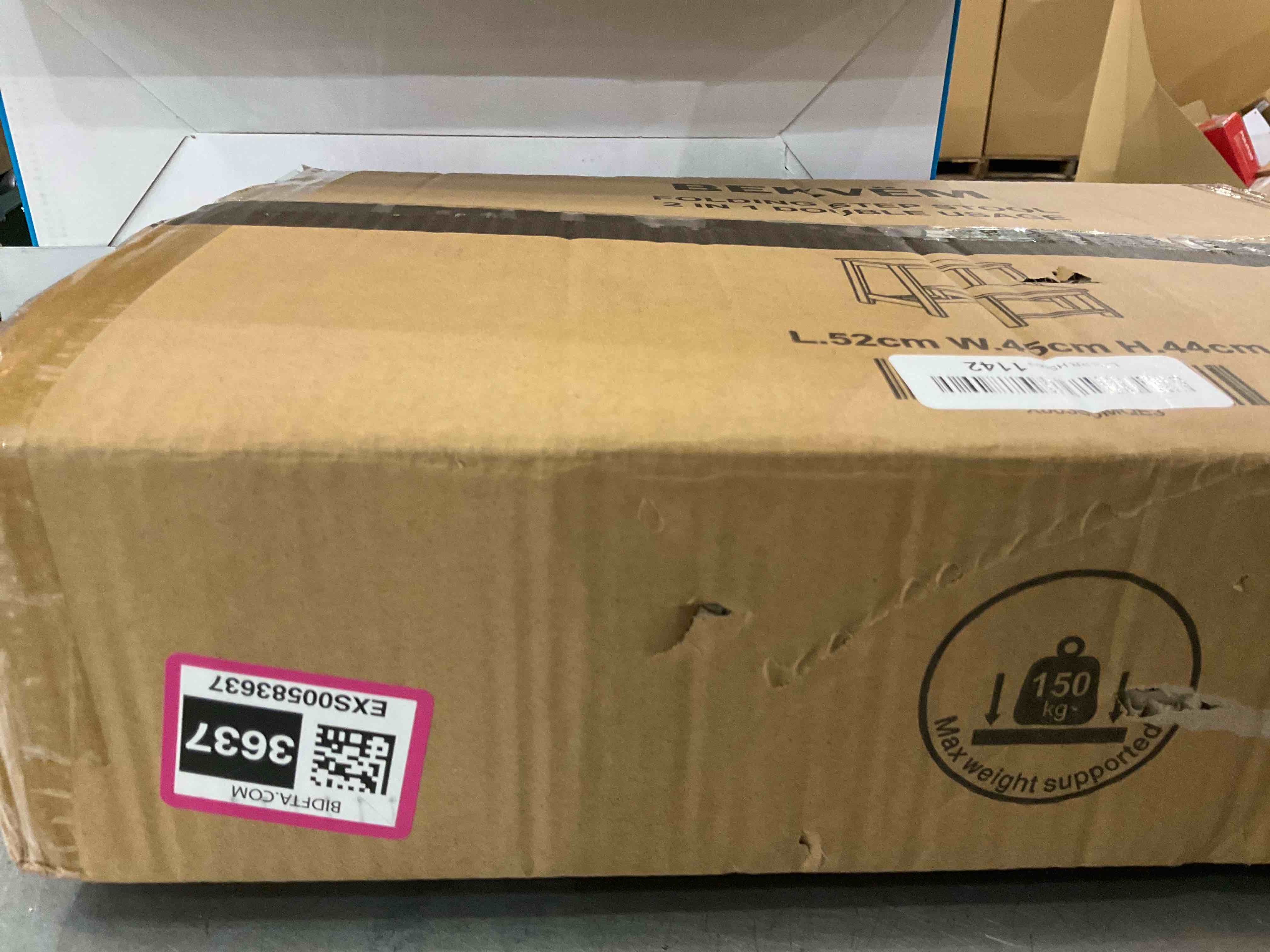https://s3.amazonaws.com/lotting-images-prod/bidfta/EXS00583637_1702665554664.jpeg