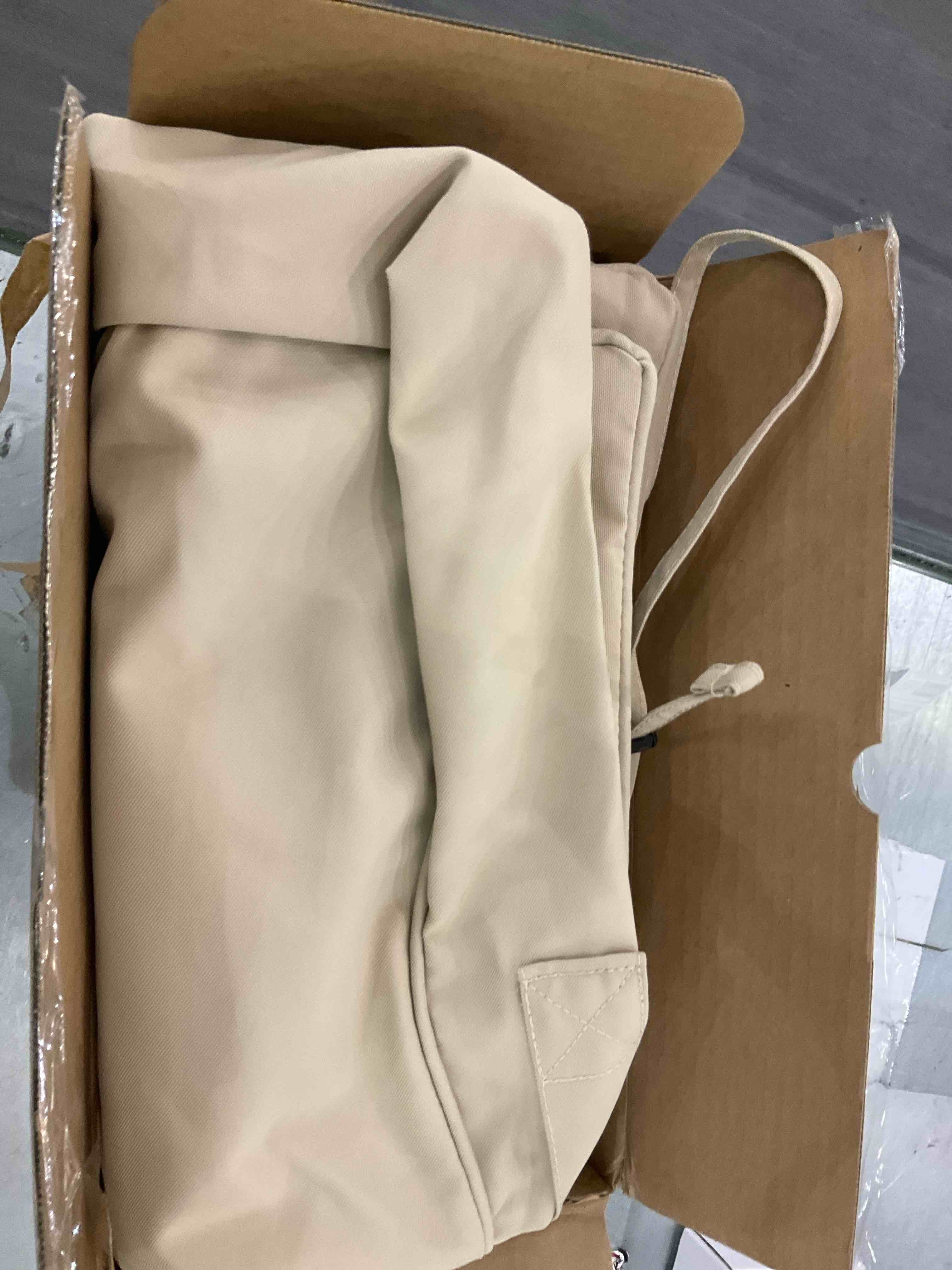 https://s3.amazonaws.com/lotting-images-prod/bidfta/EXS00584201_1701805167502.jpeg