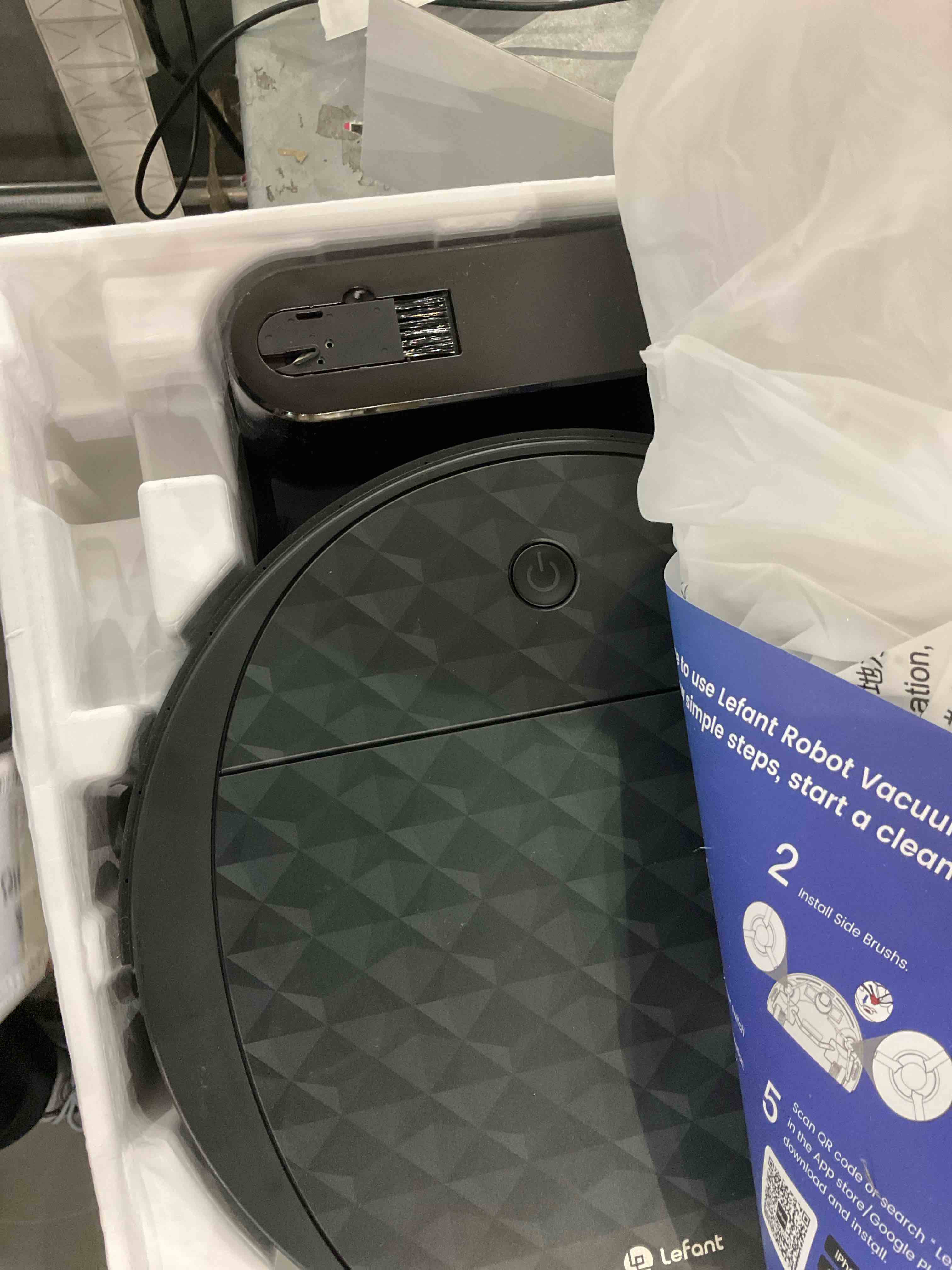 Lefant Robot vacuum cleaner