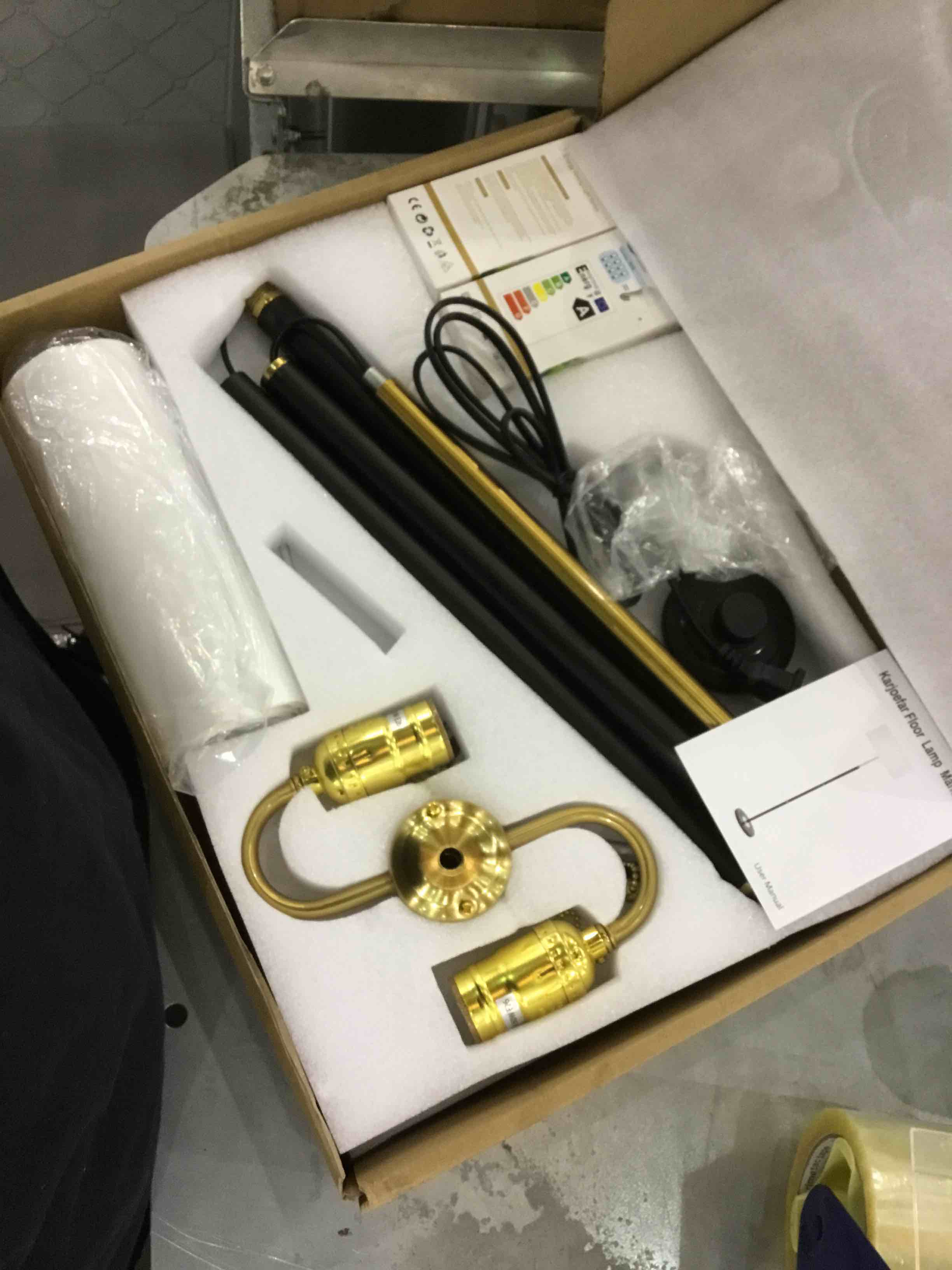 https://s3.amazonaws.com/lotting-images-prod/bidfta/EXS00585493_1701116098576.jpeg