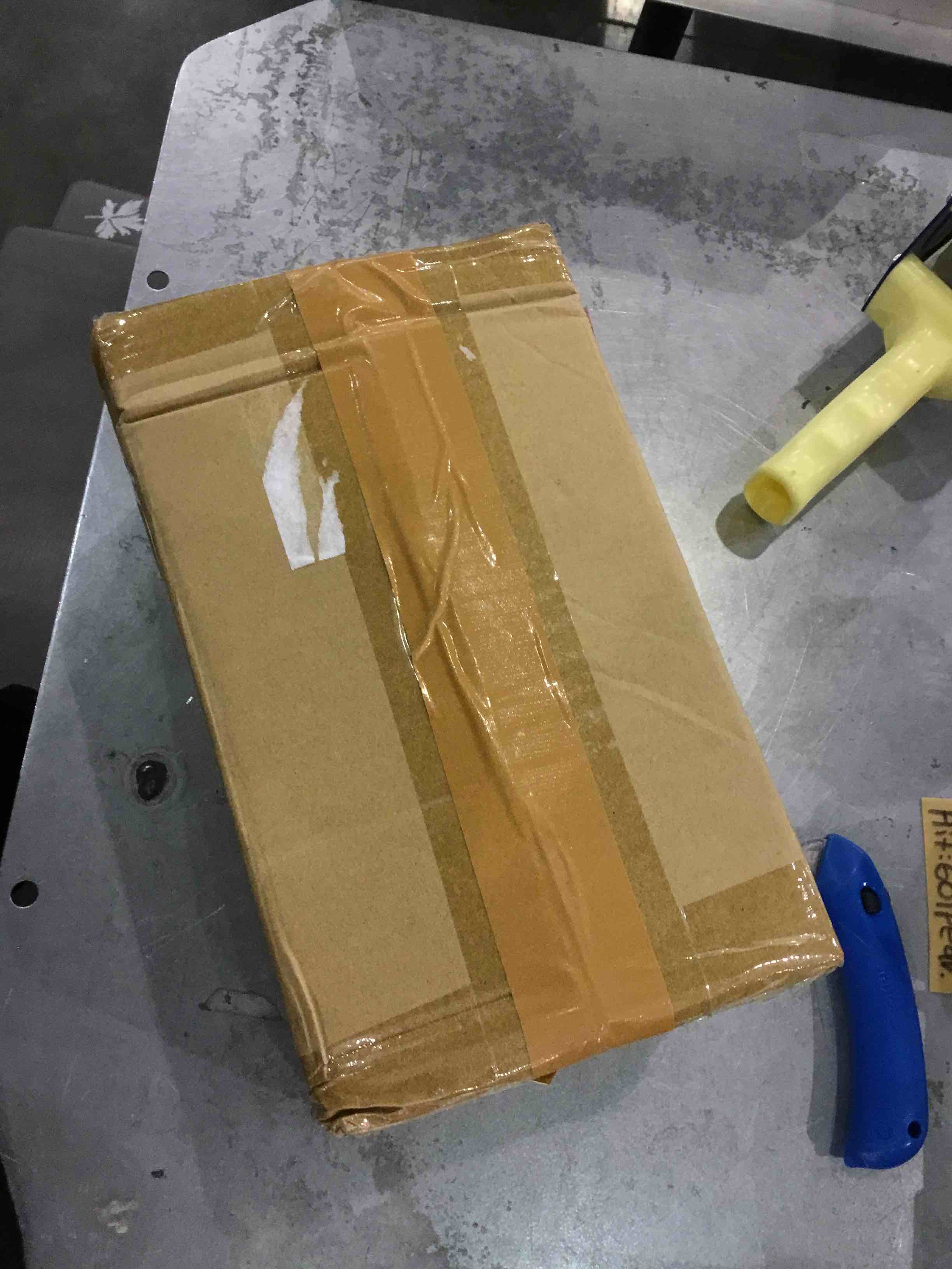 https://s3.amazonaws.com/lotting-images-prod/bidfta/EXS00586072_1701864969819.jpeg