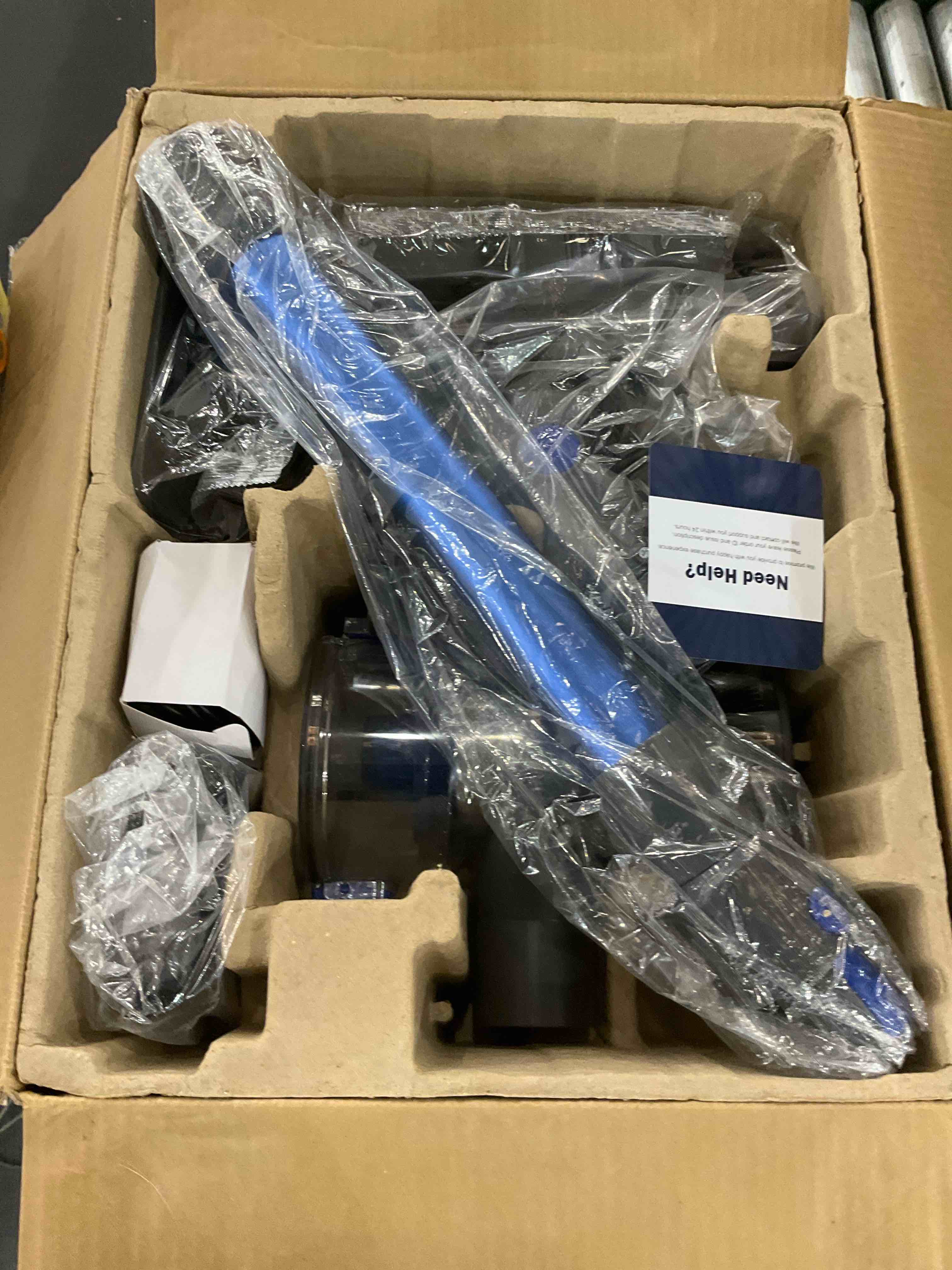 https://s3.amazonaws.com/lotting-images-prod/bidfta/EXS00586259_1702059808741.jpeg