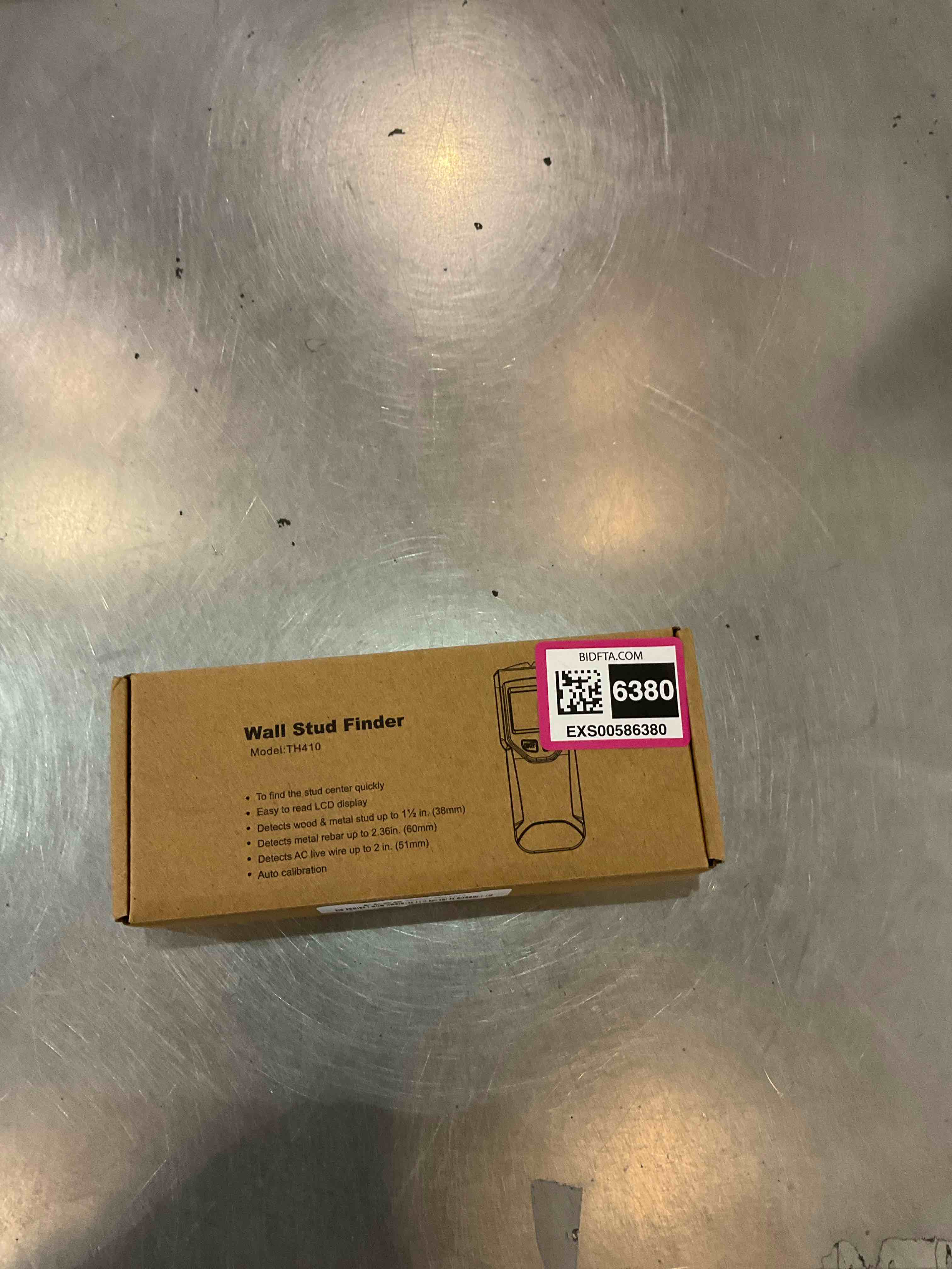 https://s3.amazonaws.com/lotting-images-prod/bidfta/EXS00586380_1702312637648.jpeg