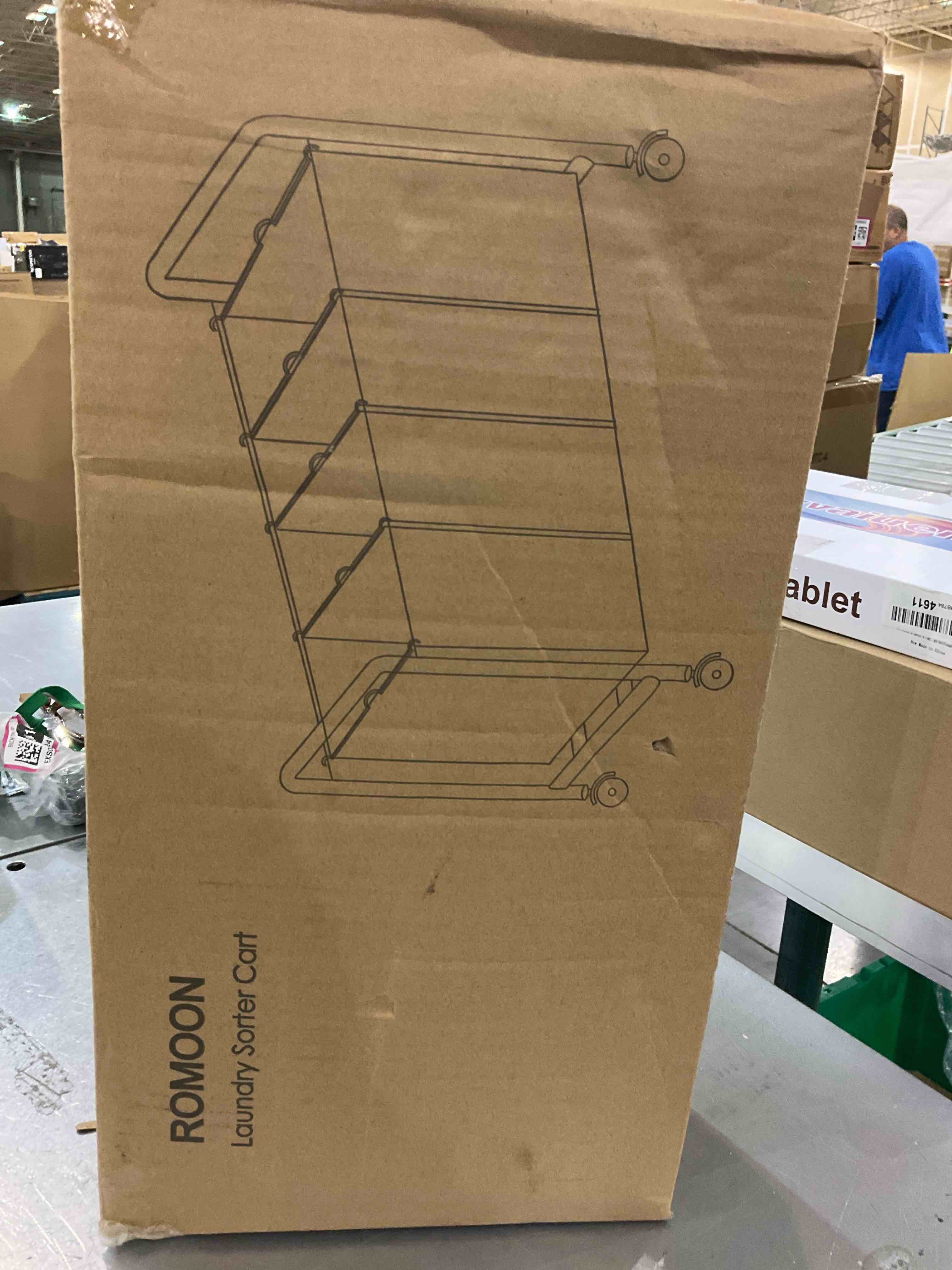 https://s3.amazonaws.com/lotting-images-prod/bidfta/EXS00586605_1701782824631.jpeg