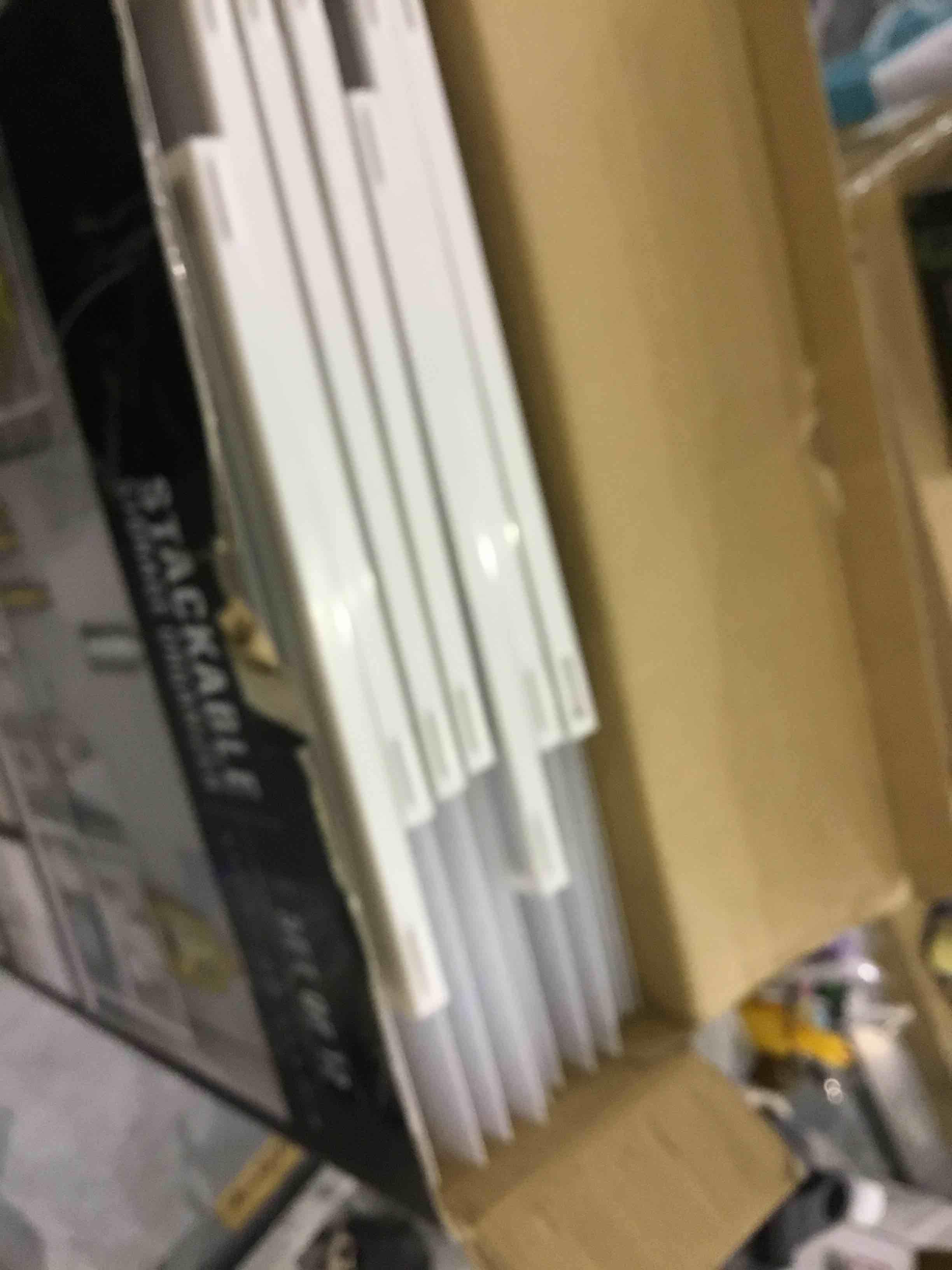 https://s3.amazonaws.com/lotting-images-prod/bidfta/EXS00586815_1701865537699.jpeg
