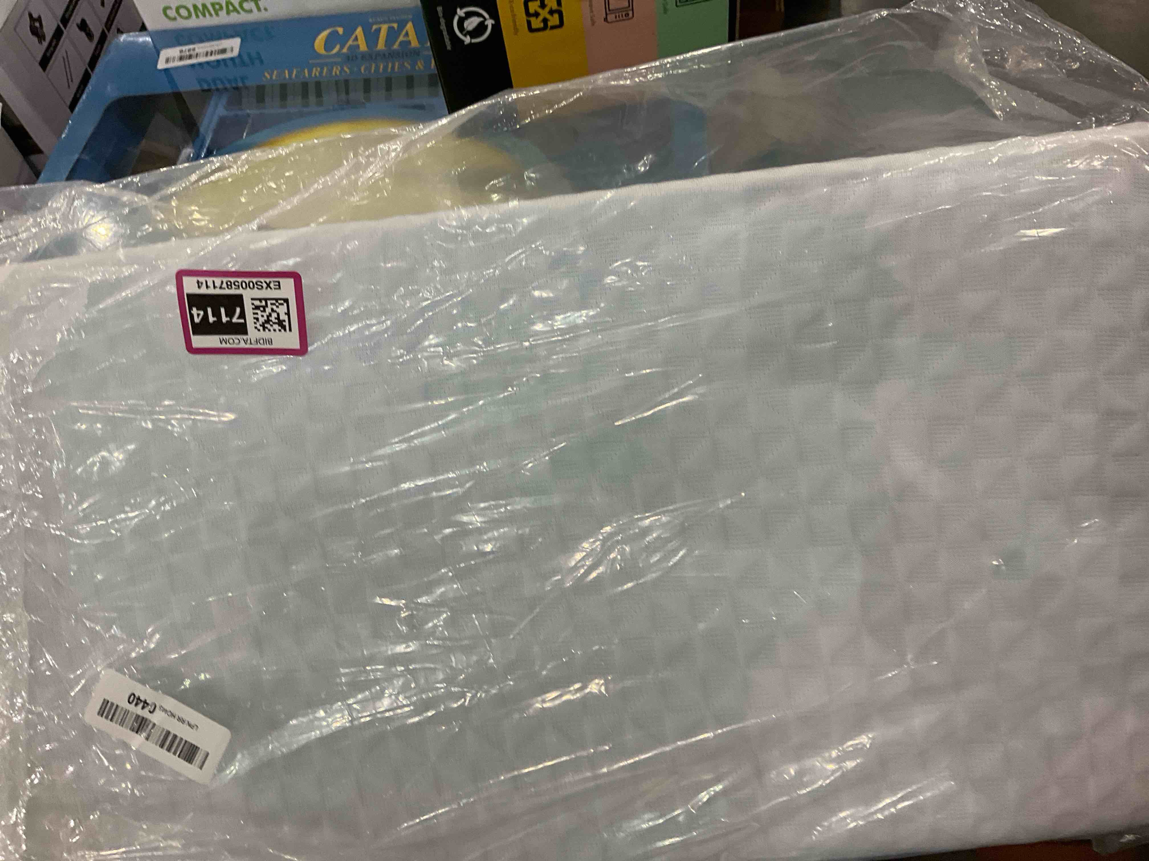 https://s3.amazonaws.com/lotting-images-prod/bidfta/EXS00587114_1701434702806.jpeg