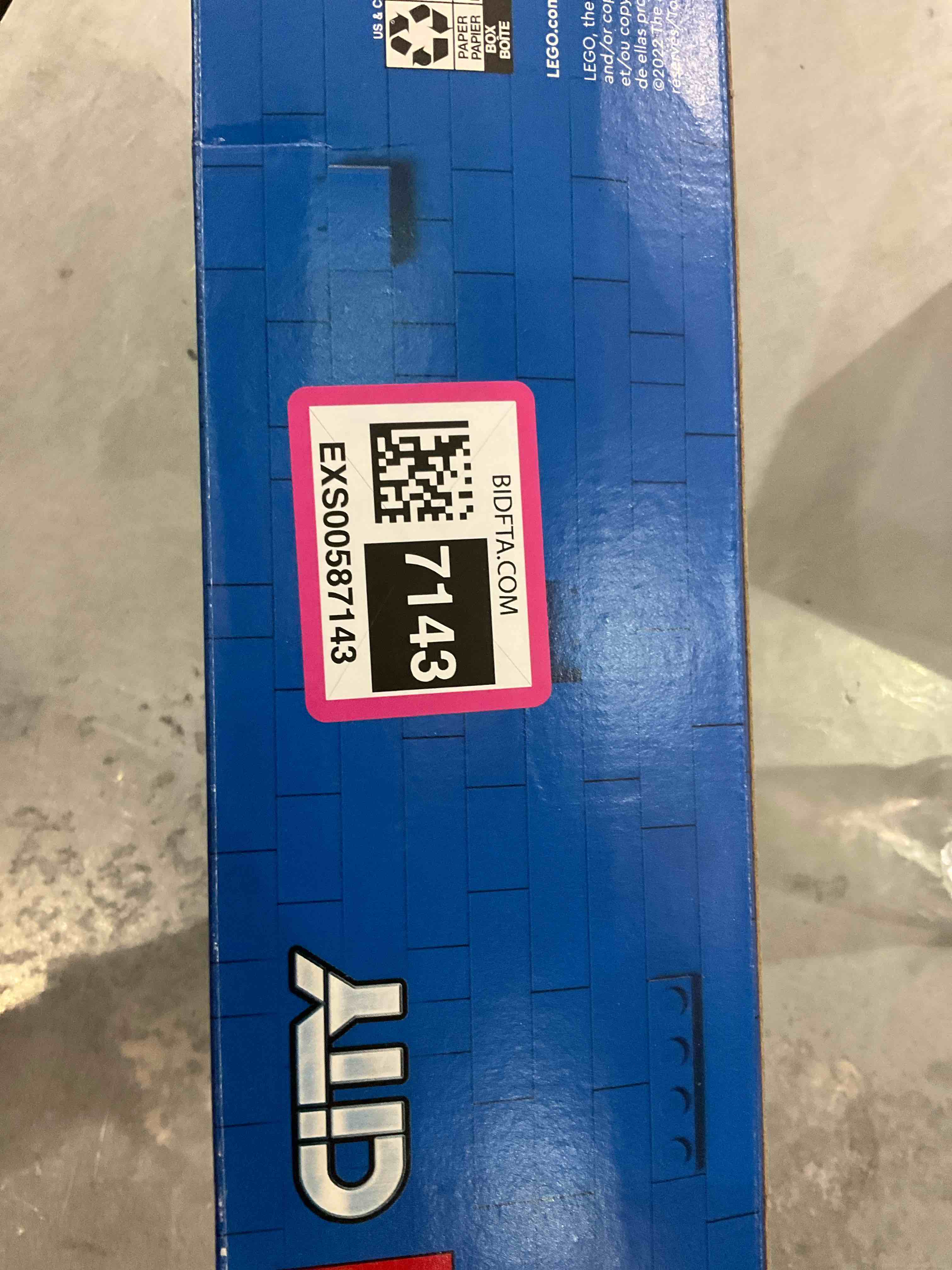 https://s3.amazonaws.com/lotting-images-prod/bidfta/EXS00587143_1701453271973.jpeg