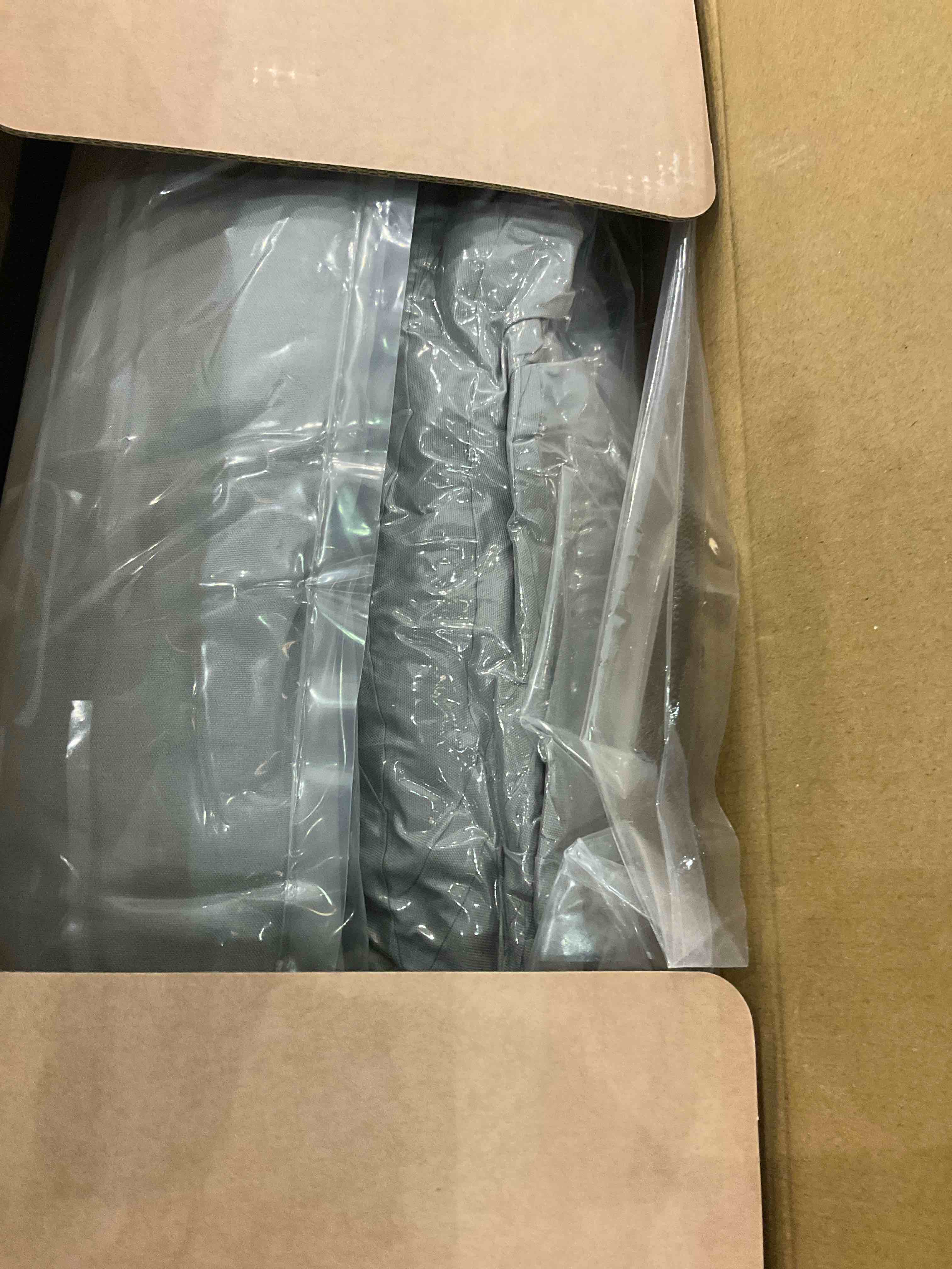 https://s3.amazonaws.com/lotting-images-prod/bidfta/EXS00587164_1701453042603.jpeg