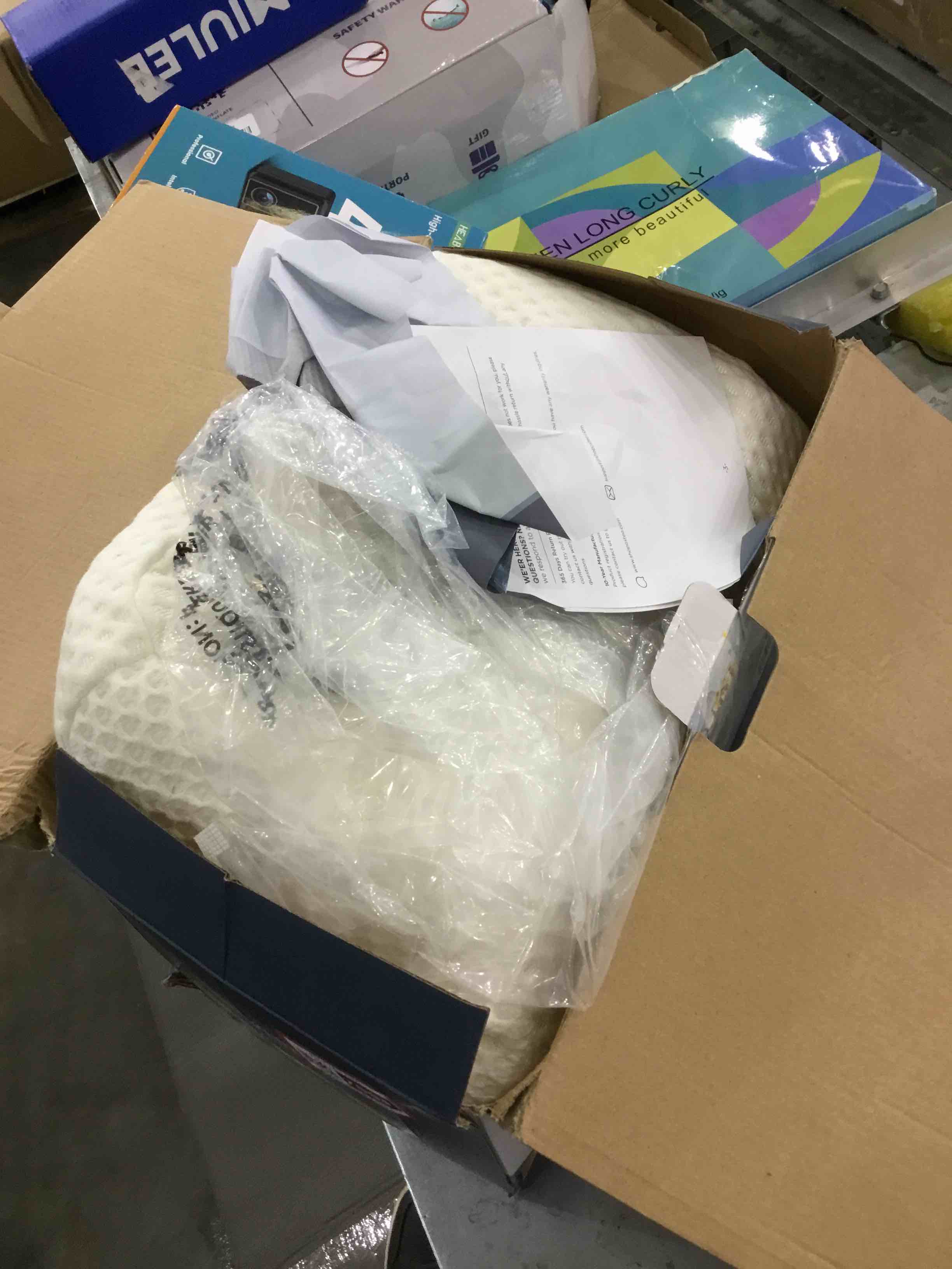 https://s3.amazonaws.com/lotting-images-prod/bidfta/EXS00587591_1701187208709.jpeg