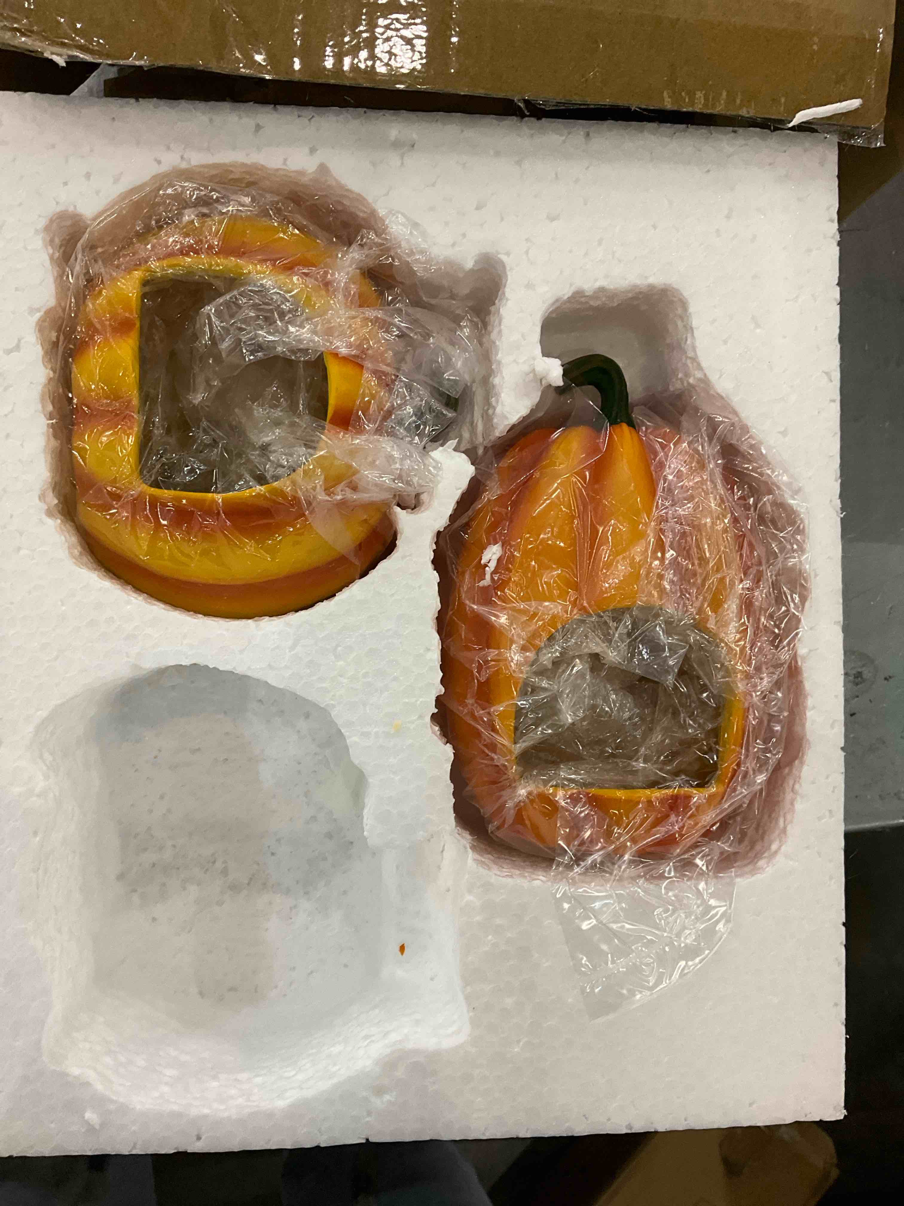https://s3.amazonaws.com/lotting-images-prod/bidfta/EXS00587733_1701782657794.jpeg