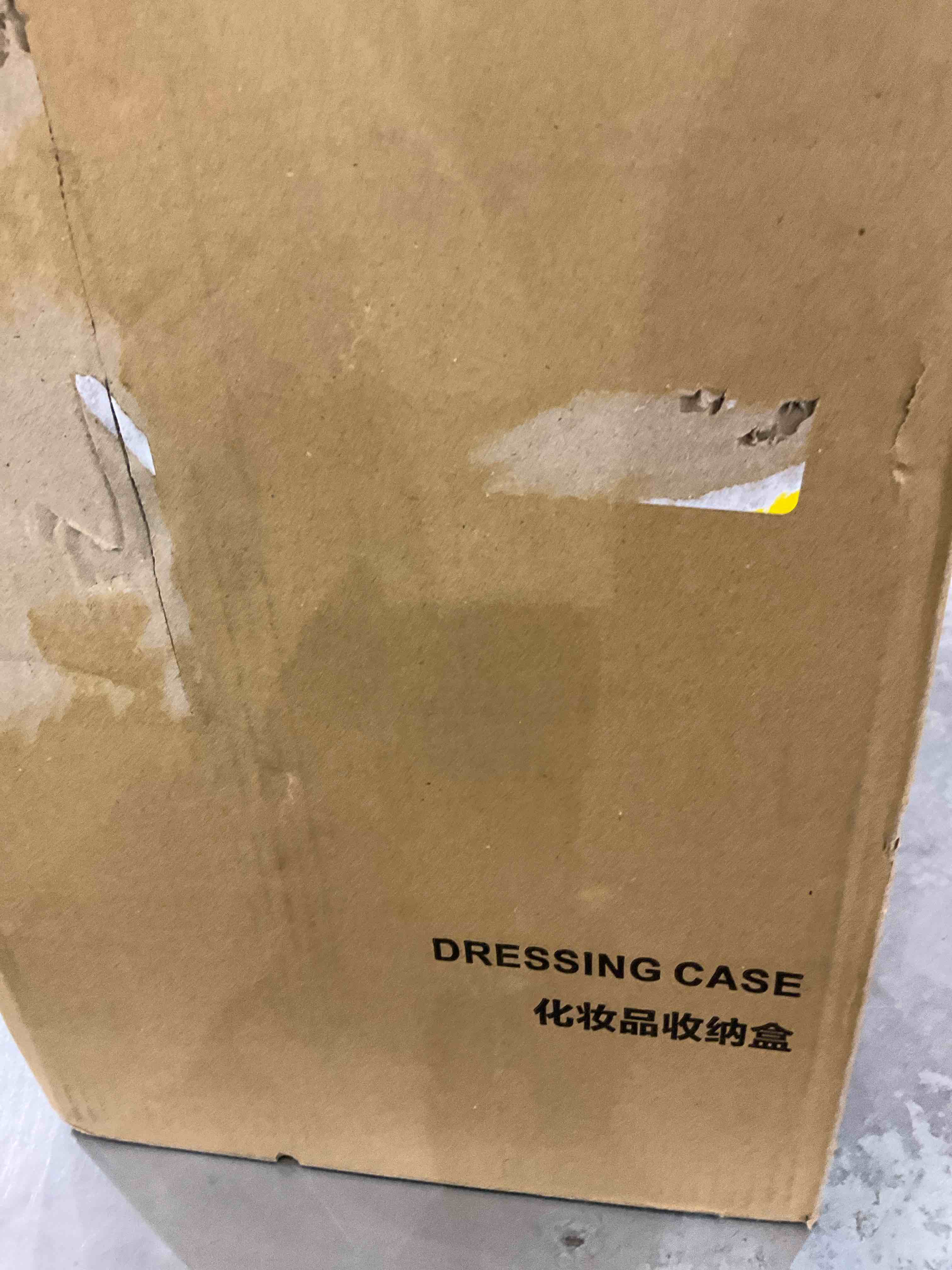 https://s3.amazonaws.com/lotting-images-prod/bidfta/EXS00589243_1704390590445.jpeg