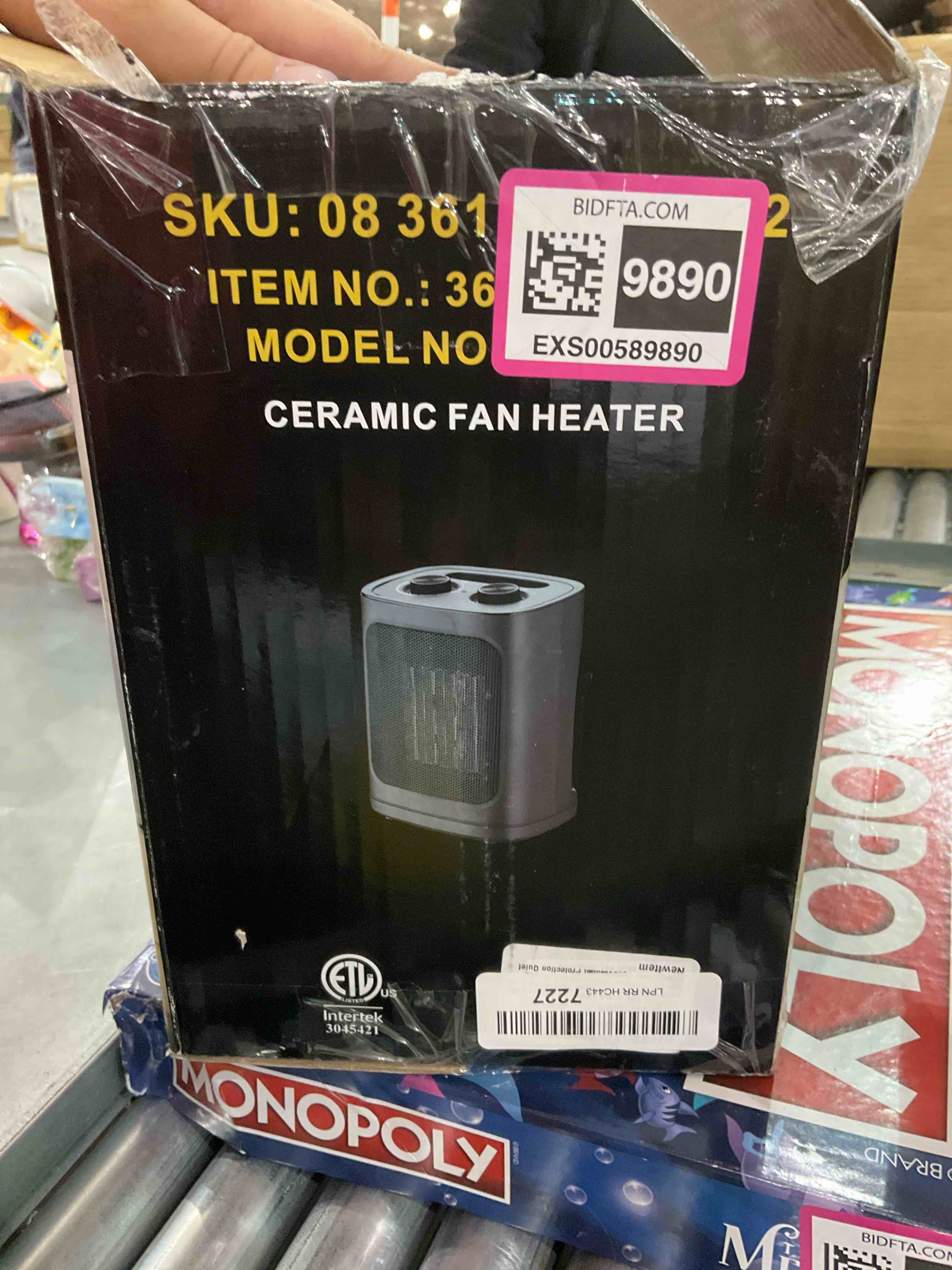 https://s3.amazonaws.com/lotting-images-prod/bidfta/EXS00589890_1701459084032.jpeg