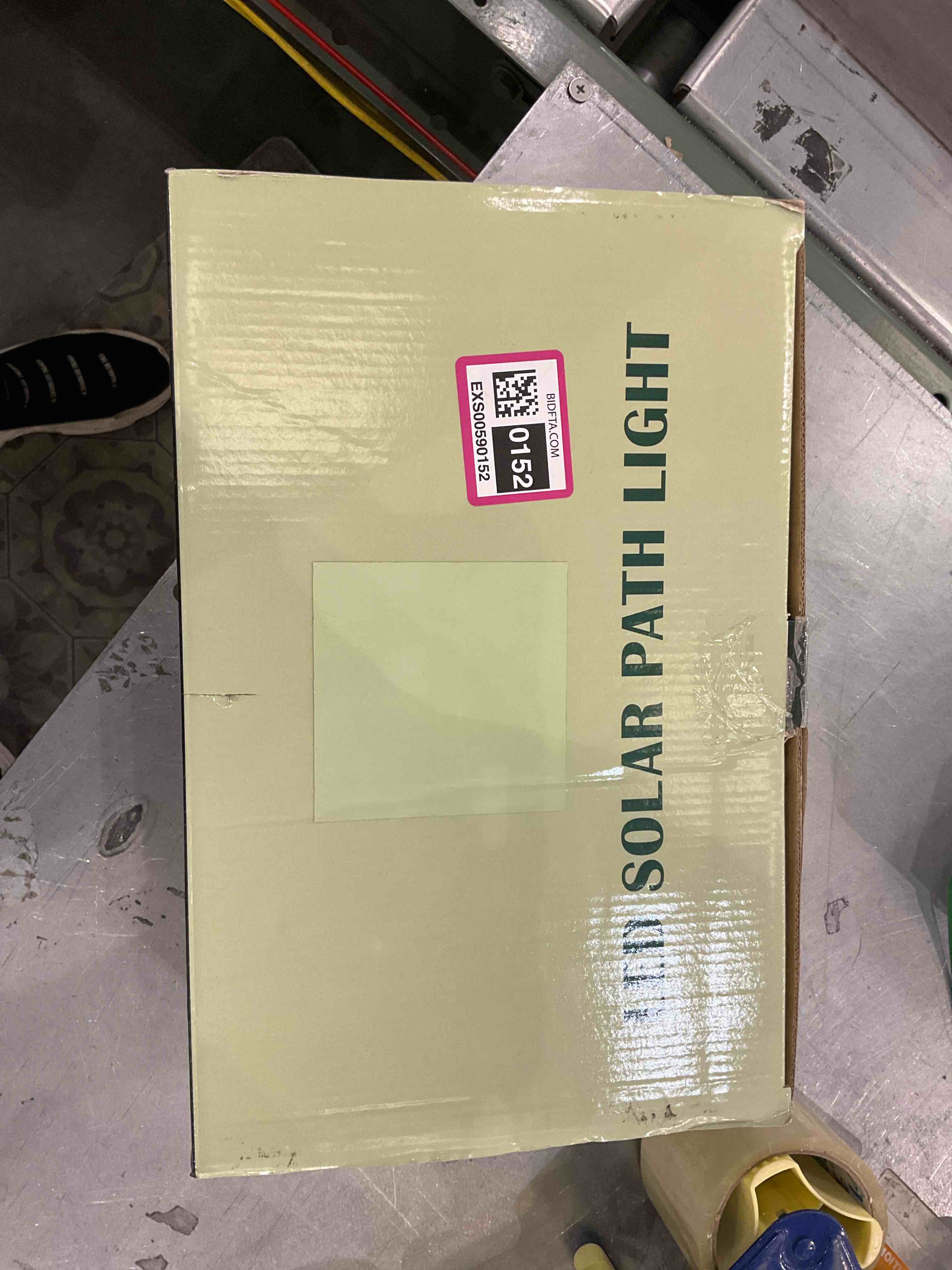 https://s3.amazonaws.com/lotting-images-prod/bidfta/EXS00590152_1700142117782.jpeg