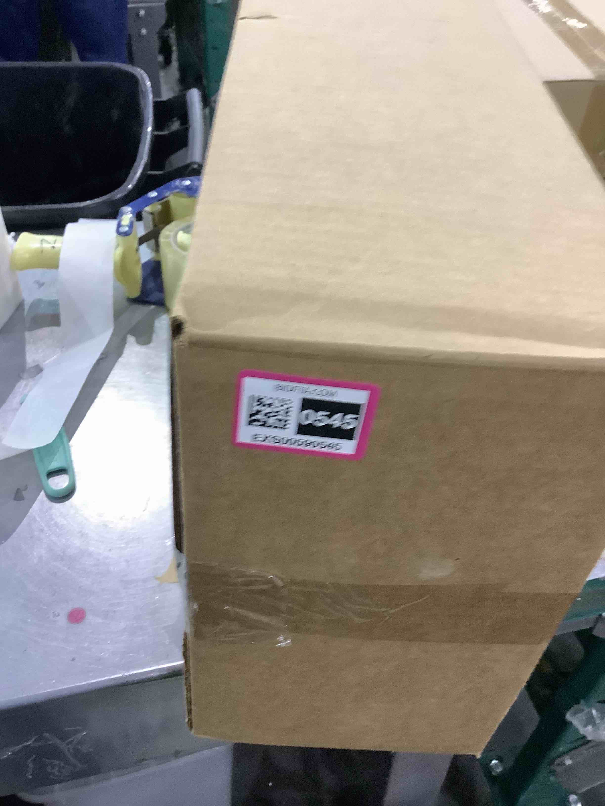 https://s3.amazonaws.com/lotting-images-prod/bidfta/EXS00590545_1698840947170.jpeg