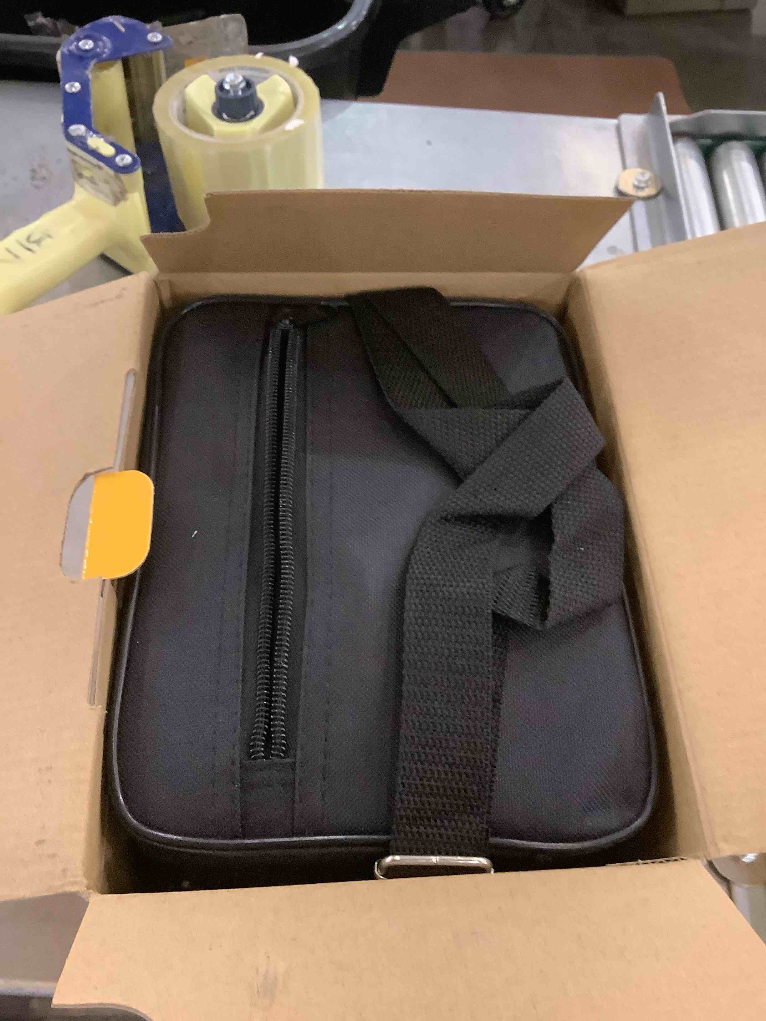 https://s3.amazonaws.com/lotting-images-prod/bidfta/EXS00590955_1699037349876.jpeg