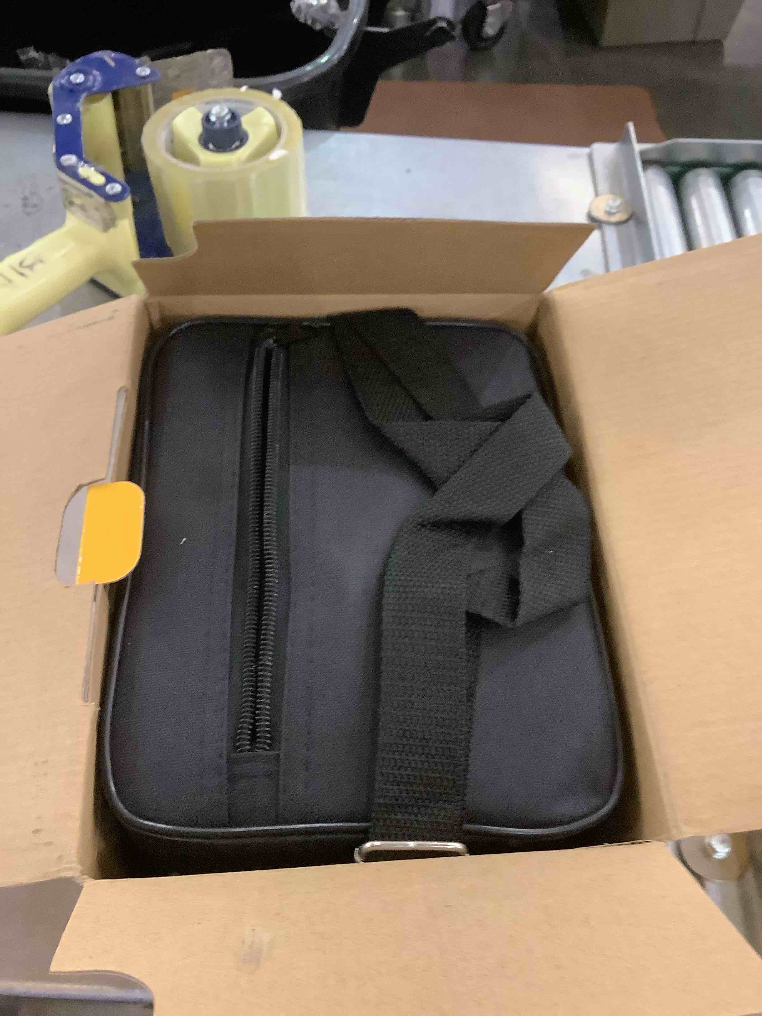 https://s3.amazonaws.com/lotting-images-prod/bidfta/EXS00590955_1699037350810.jpeg
