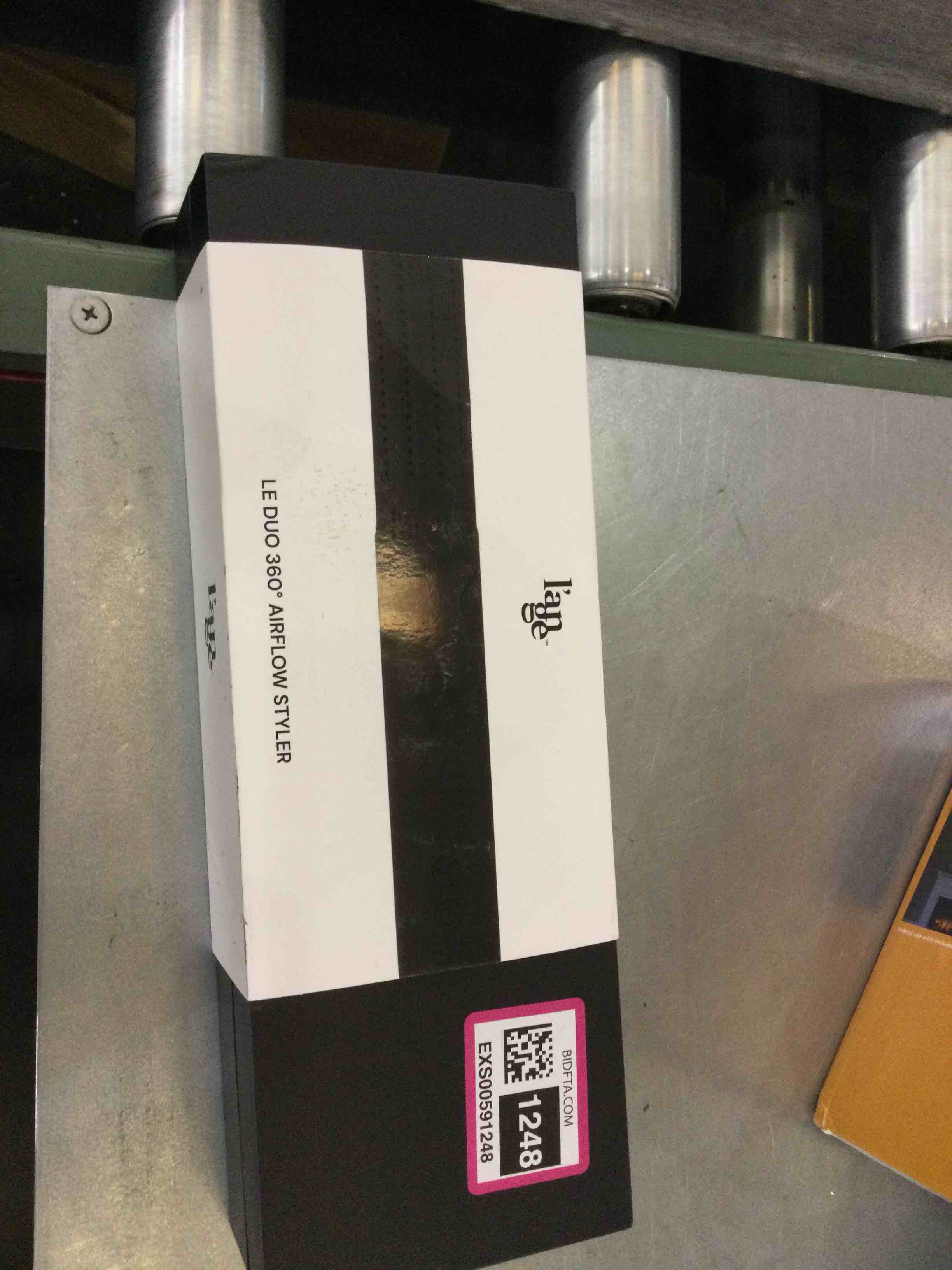 https://s3.amazonaws.com/lotting-images-prod/bidfta/EXS00591248_1698863322280.jpeg
