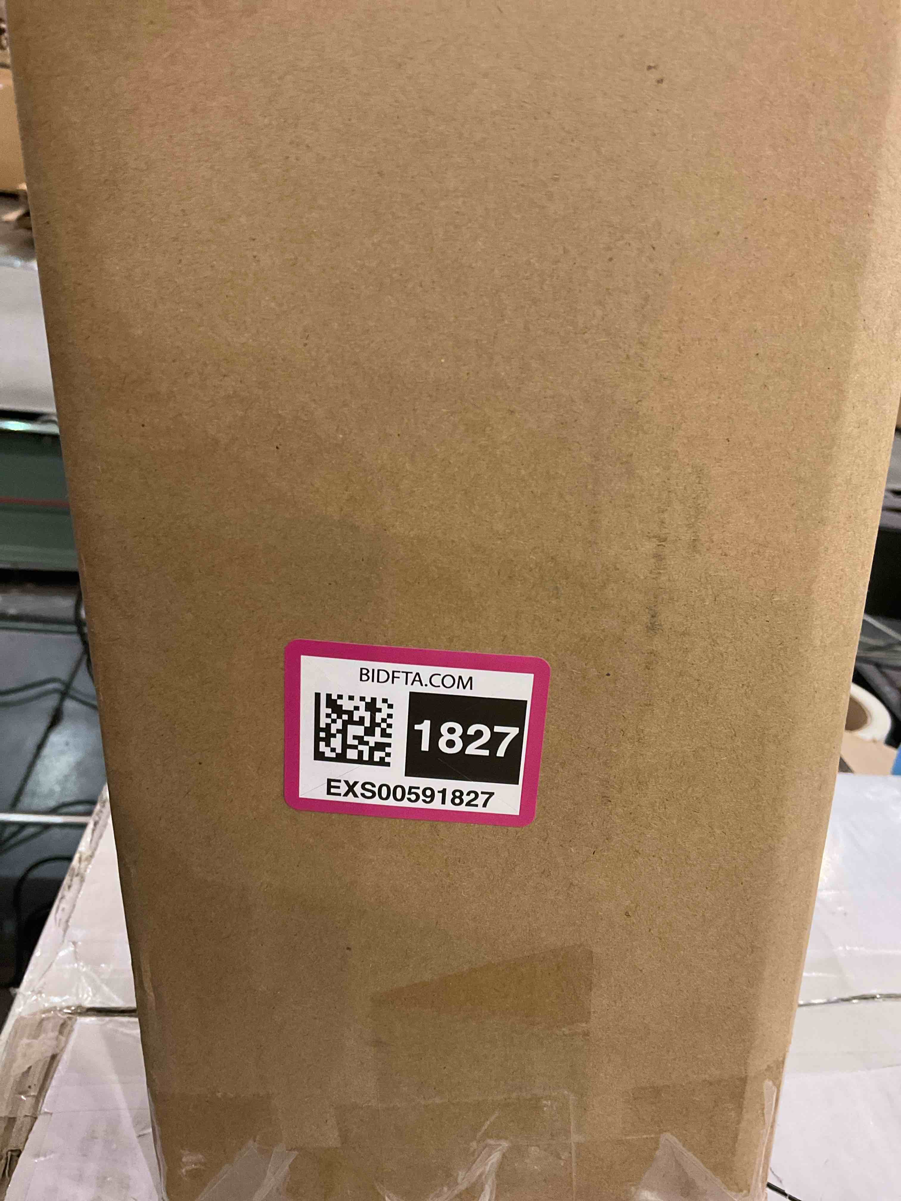 https://s3.amazonaws.com/lotting-images-prod/bidfta/EXS00591827_1699471872811.jpeg