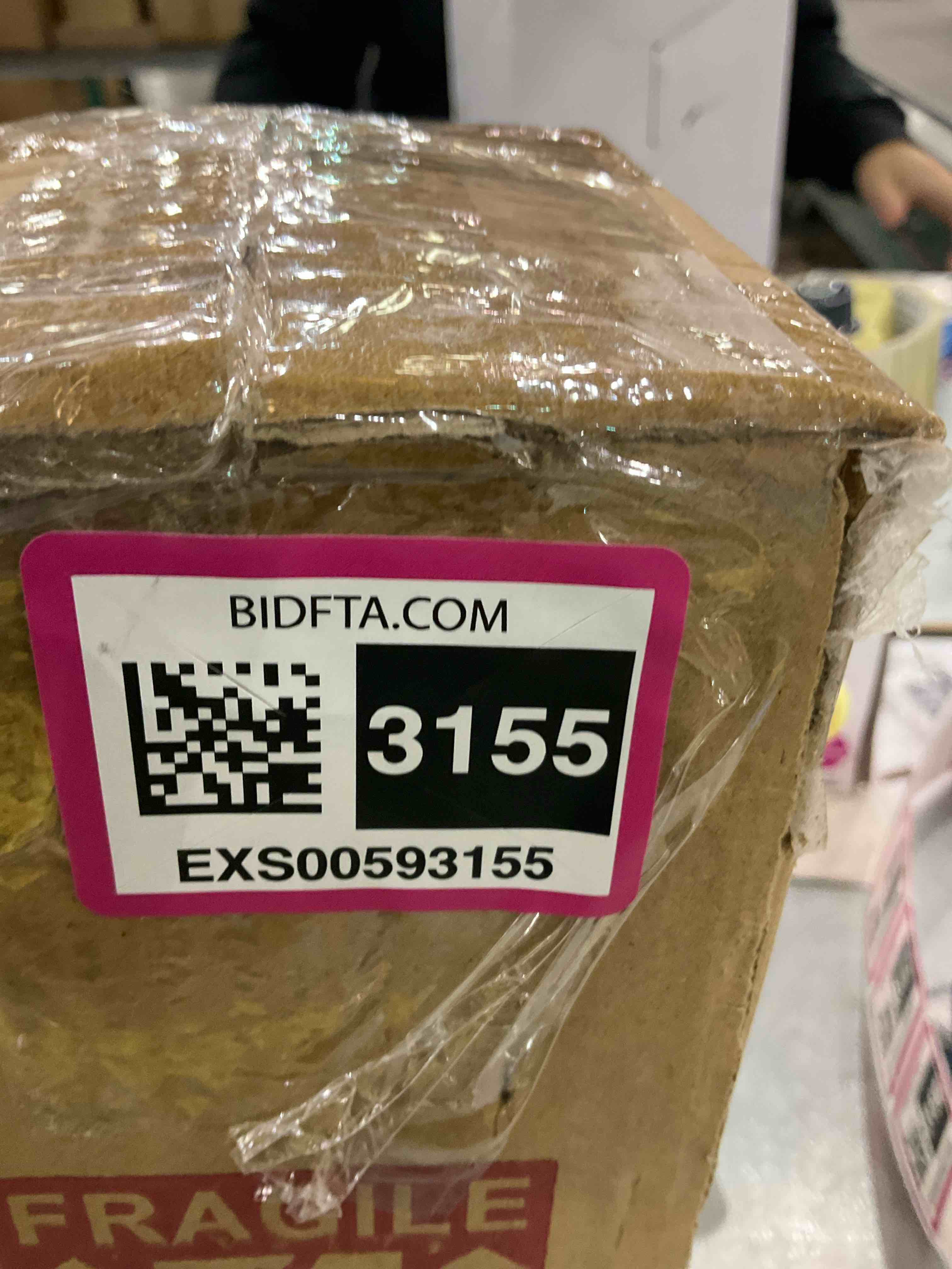 https://s3.amazonaws.com/lotting-images-prod/bidfta/EXS00593155_1699022485057.jpeg