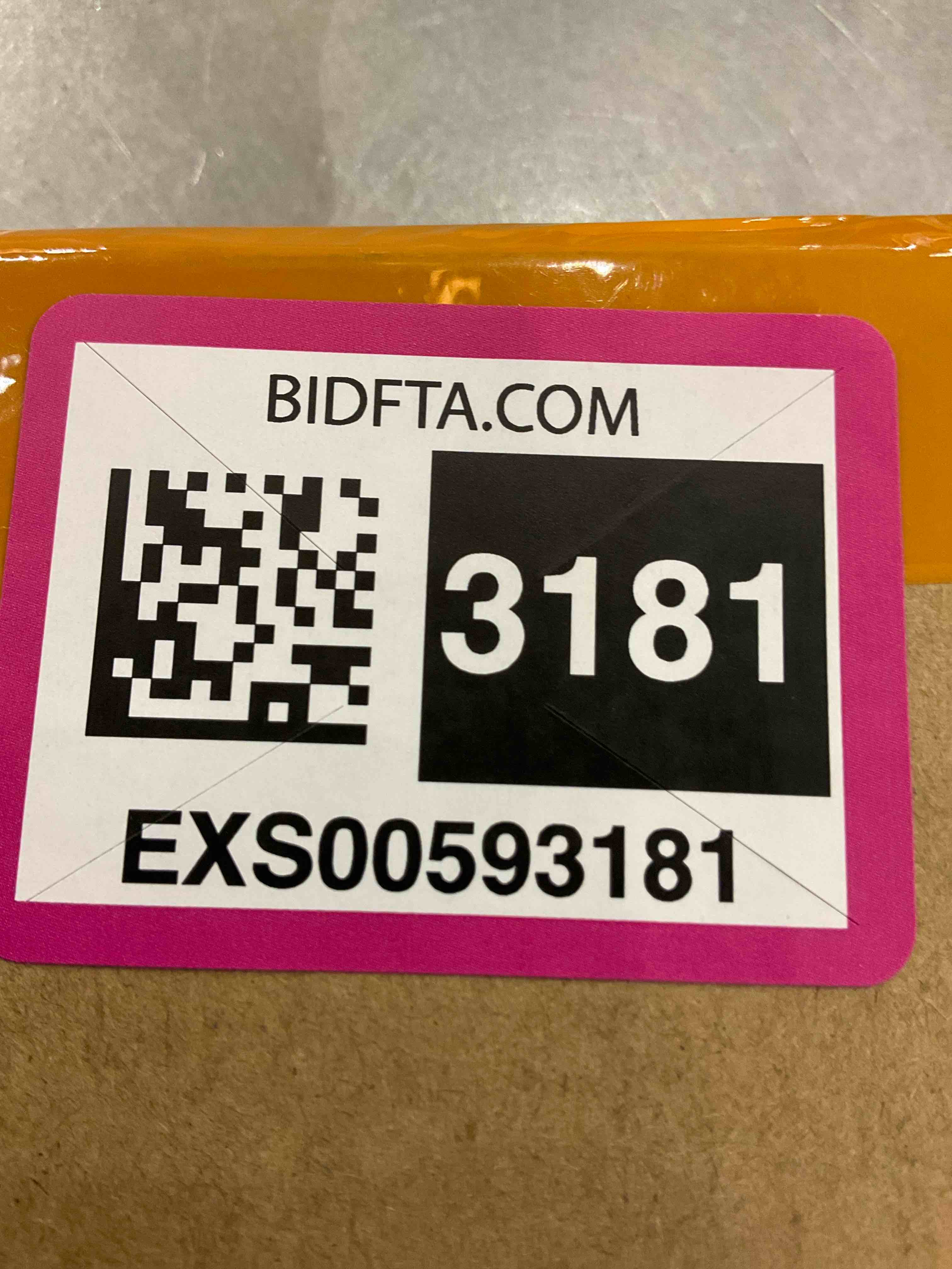 https://s3.amazonaws.com/lotting-images-prod/bidfta/EXS00593181_1699031167045.jpeg