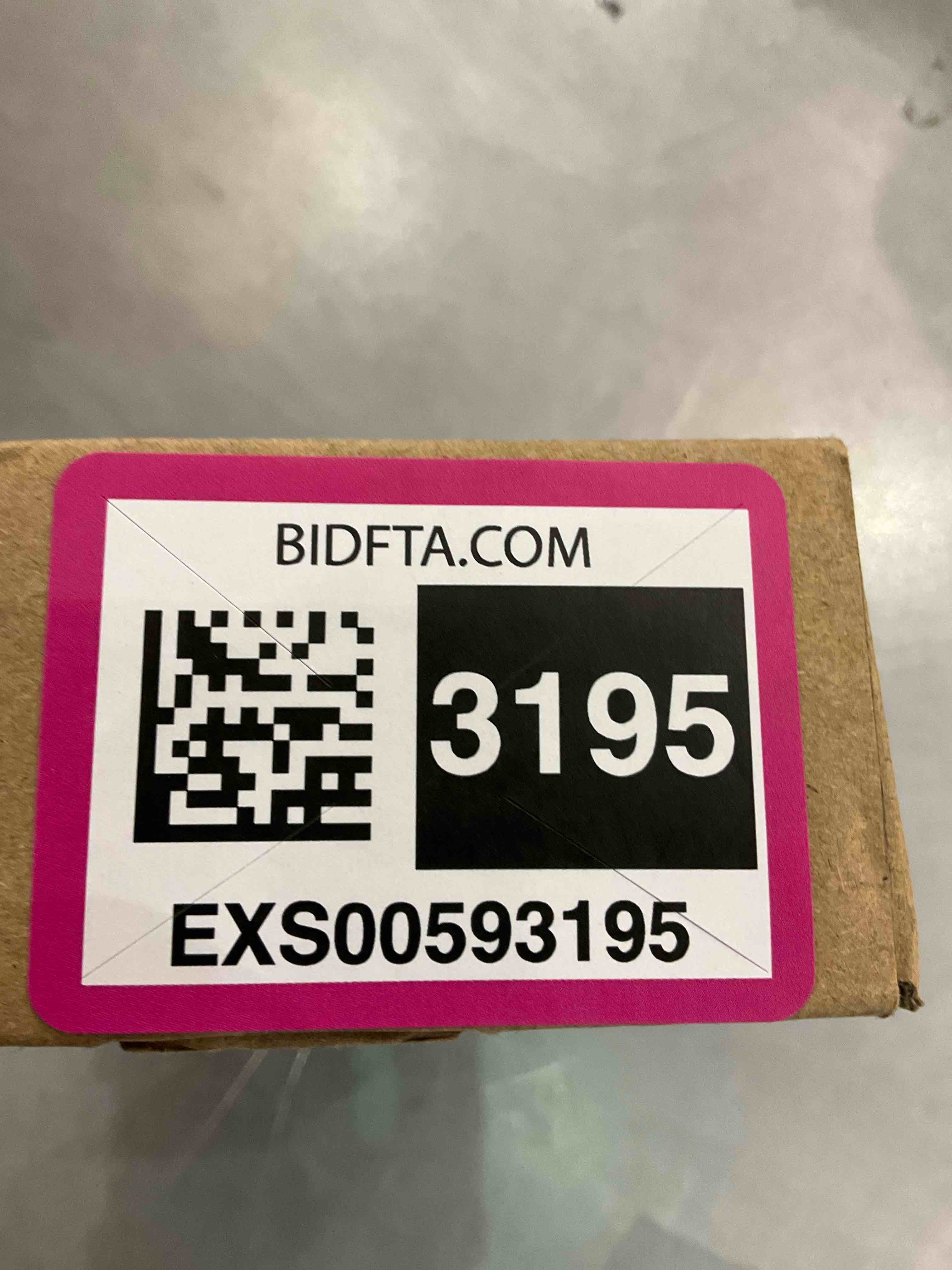 https://s3.amazonaws.com/lotting-images-prod/bidfta/EXS00593195_1699034121474.jpeg
