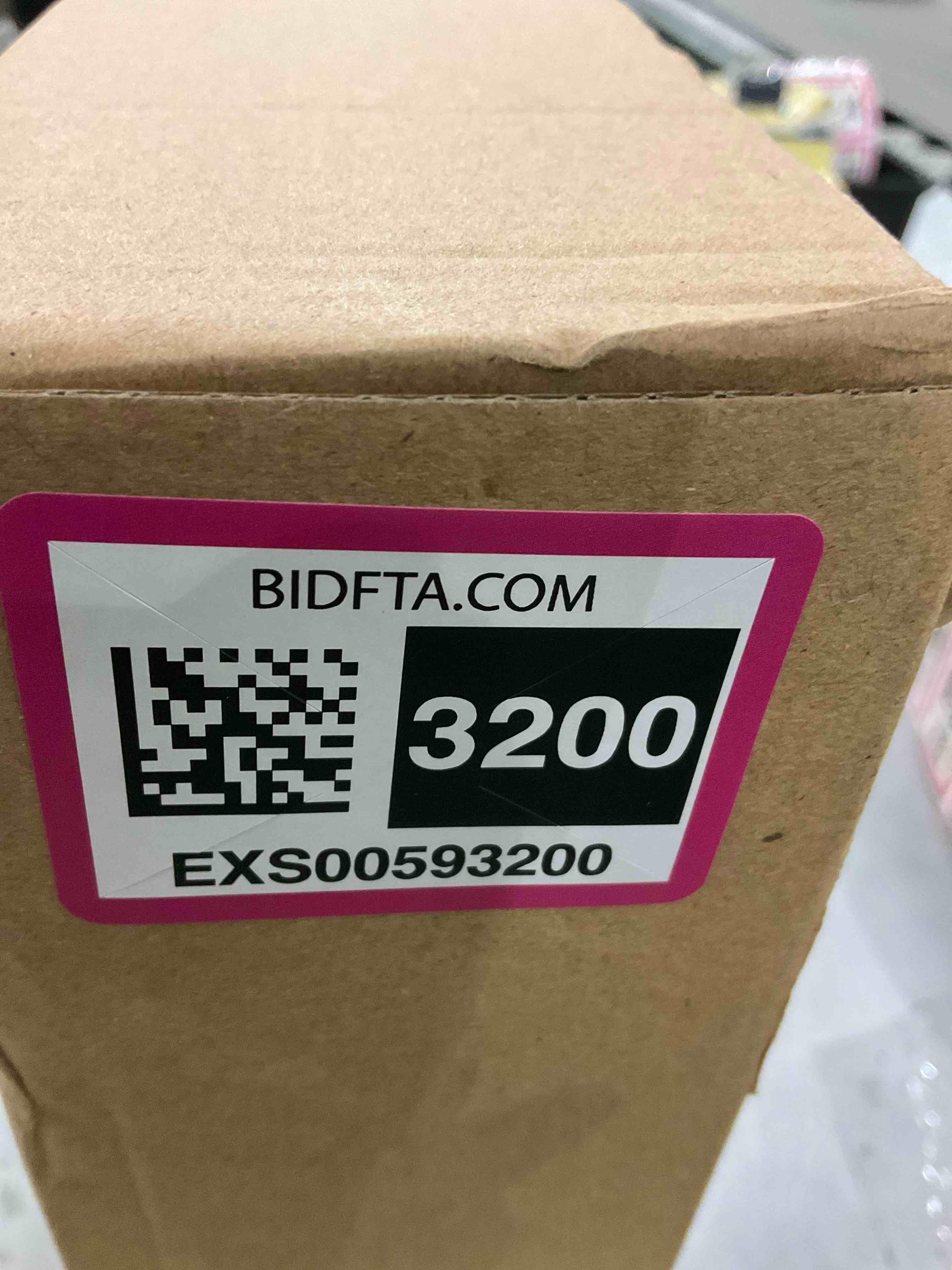 https://s3.amazonaws.com/lotting-images-prod/bidfta/EXS00593200_1699036433199.jpeg