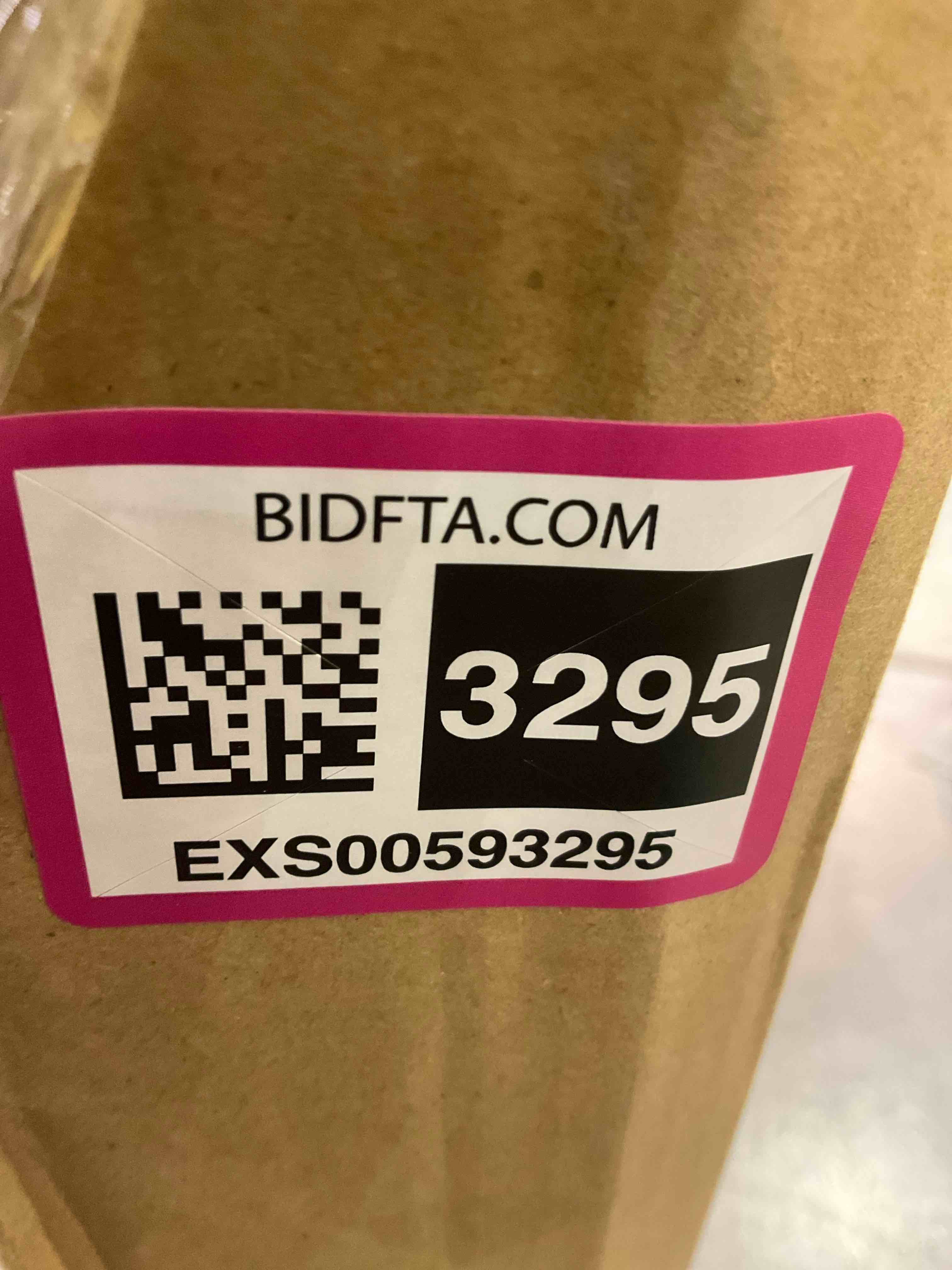 https://s3.amazonaws.com/lotting-images-prod/bidfta/EXS00593295_1699381794399.jpeg