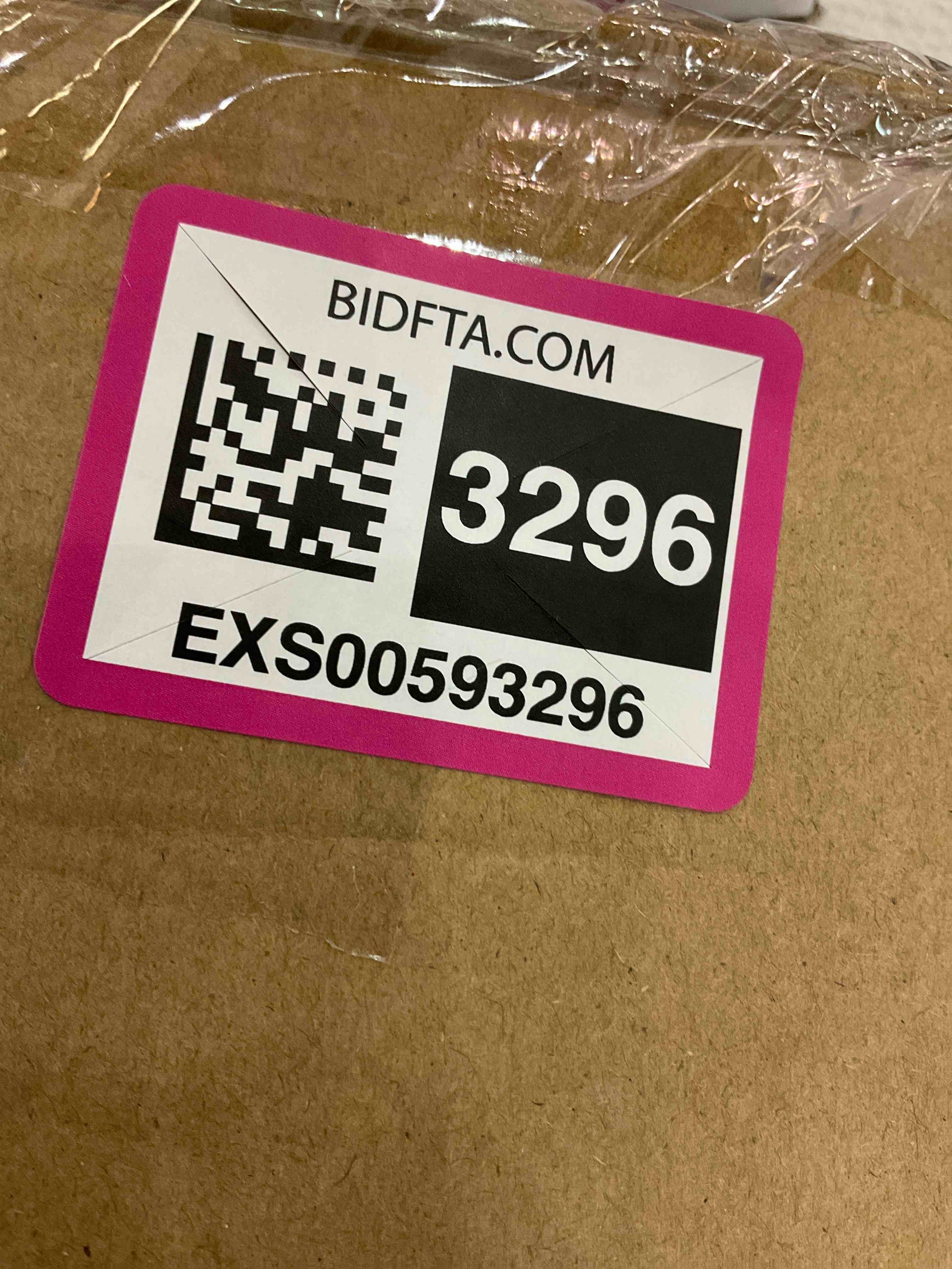 https://s3.amazonaws.com/lotting-images-prod/bidfta/EXS00593296_1699381991802.jpeg