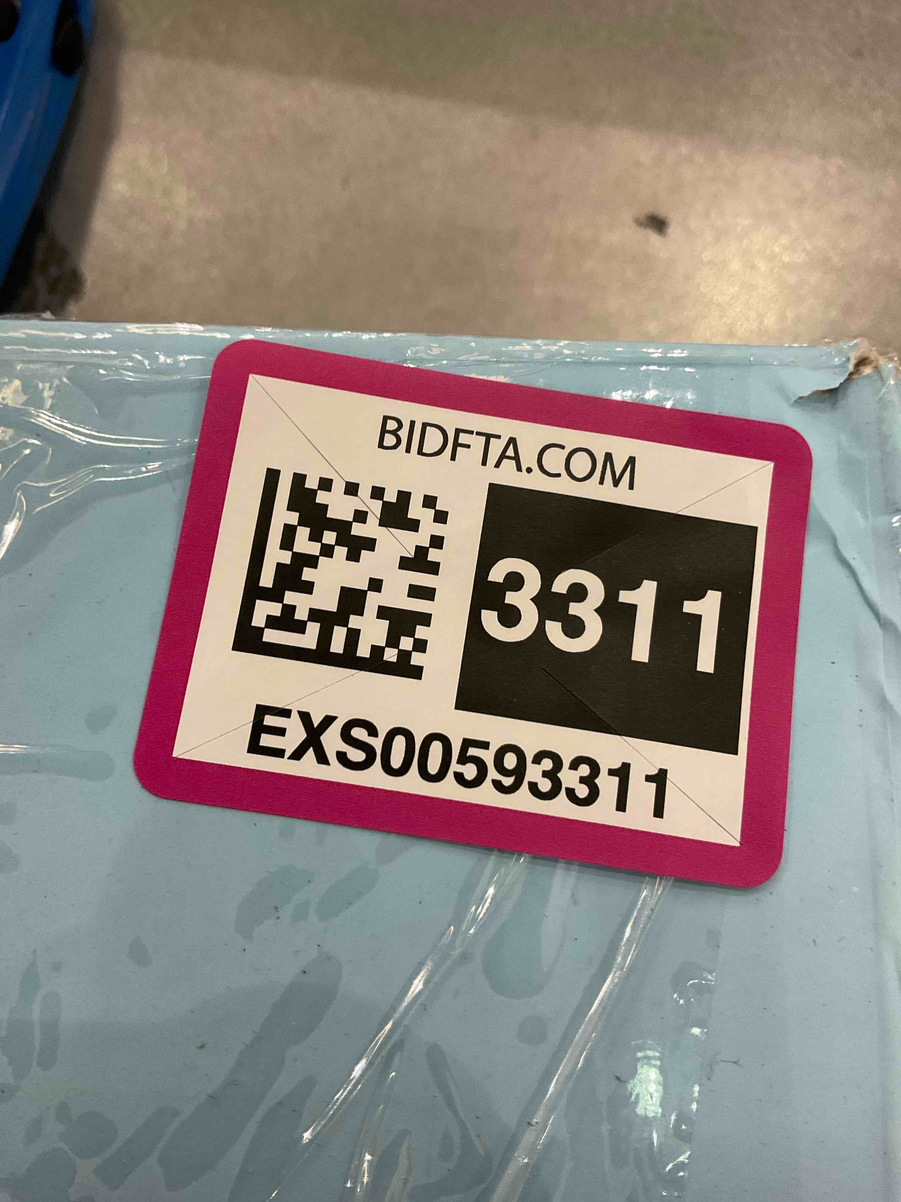 https://s3.amazonaws.com/lotting-images-prod/bidfta/EXS00593311_1699387738343.jpeg