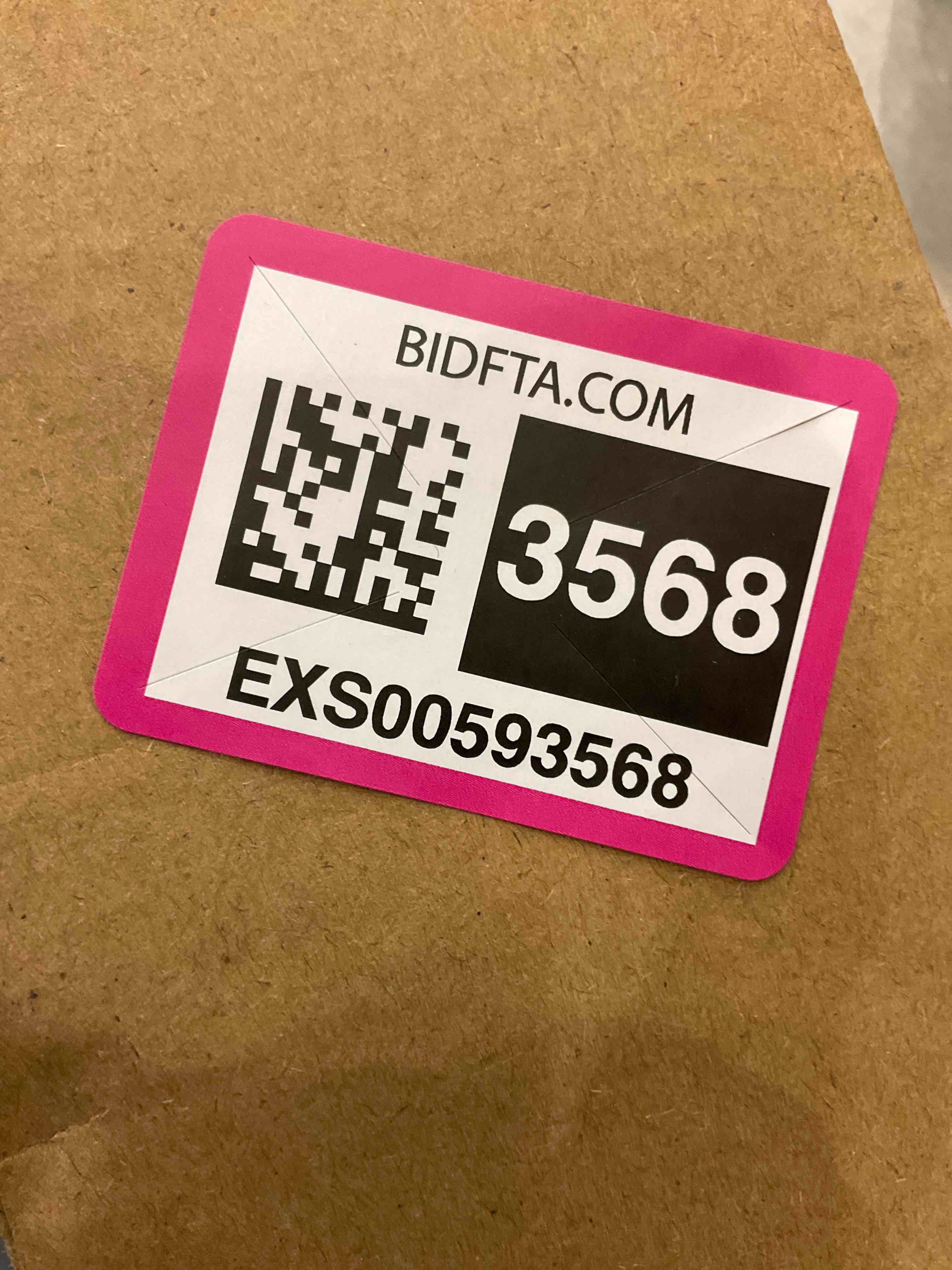 https://s3.amazonaws.com/lotting-images-prod/bidfta/EXS00593568_1698938770423.jpeg