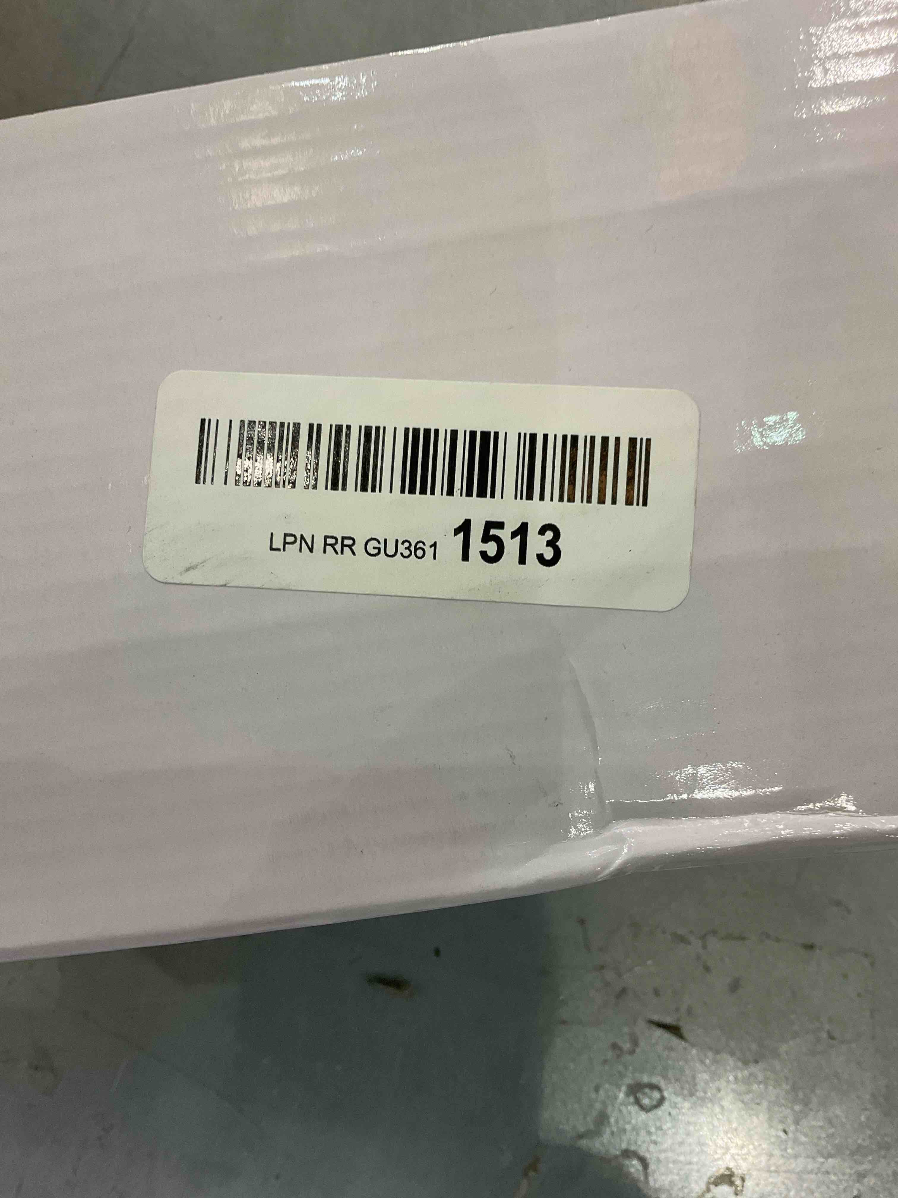 https://s3.amazonaws.com/lotting-images-prod/bidfta/EXS00593698_1699022711965.jpeg