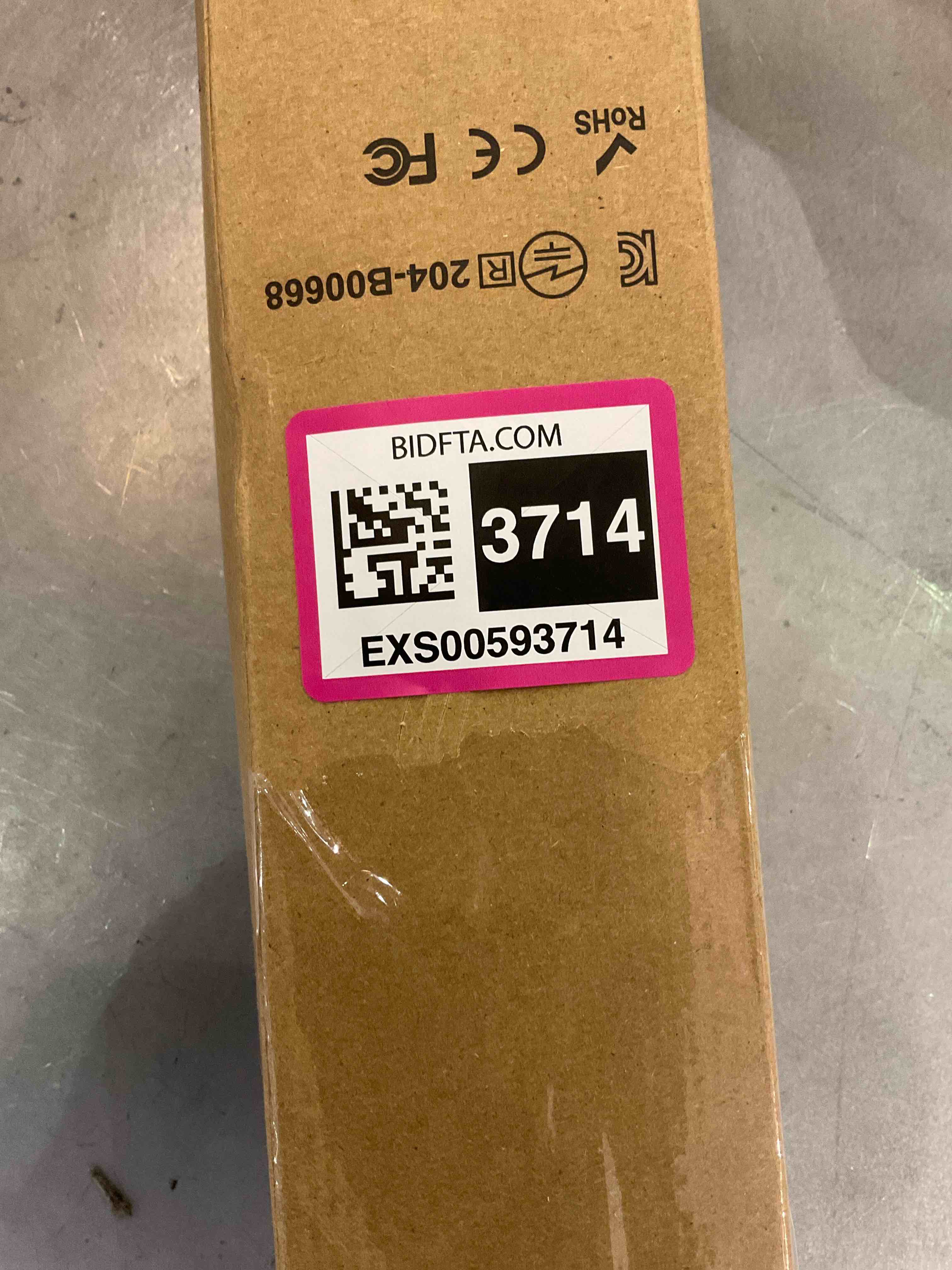 https://s3.amazonaws.com/lotting-images-prod/bidfta/EXS00593714_1699025383021.jpeg