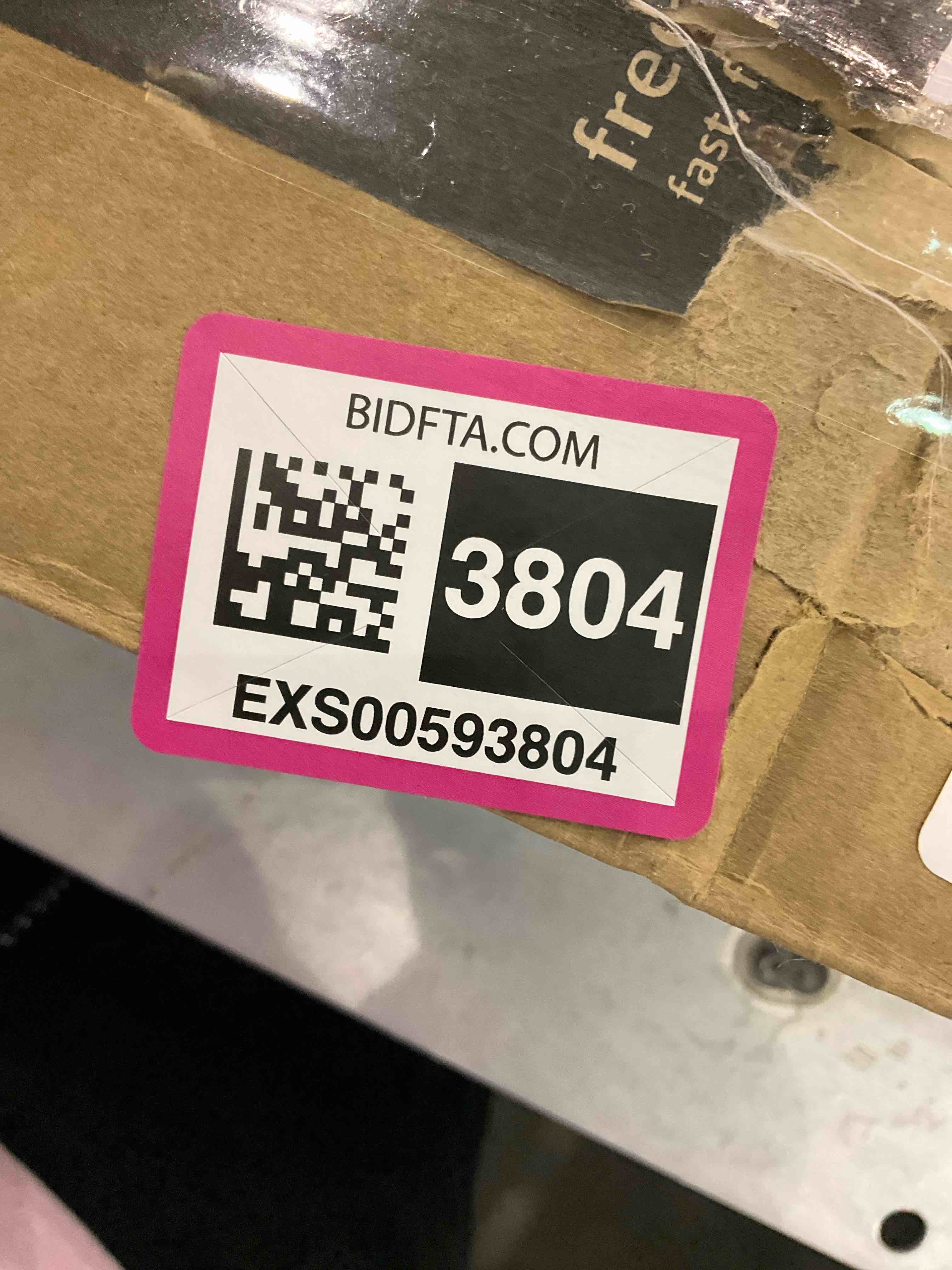 https://s3.amazonaws.com/lotting-images-prod/bidfta/EXS00593804_1699276241078.jpeg