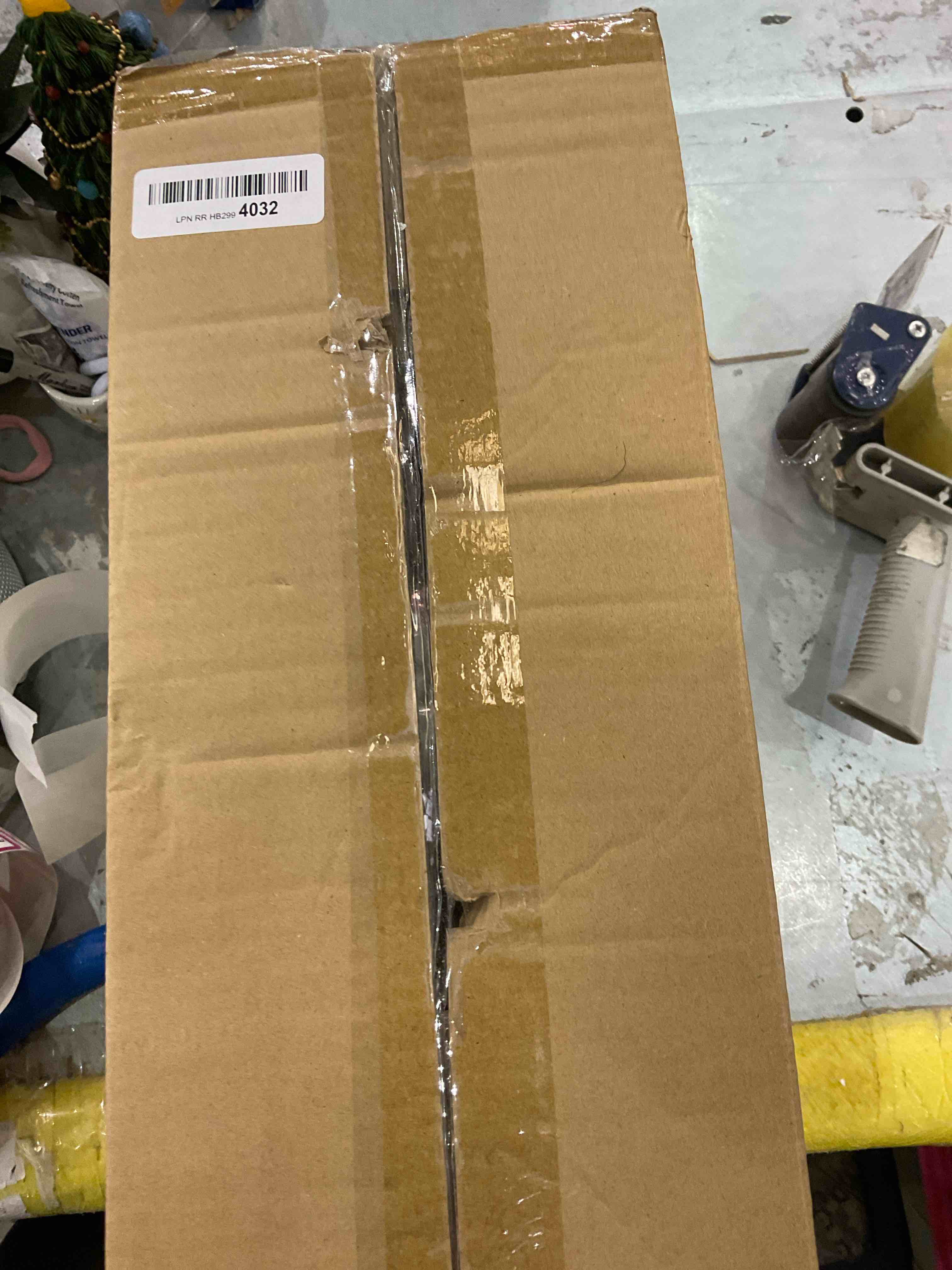 https://s3.amazonaws.com/lotting-images-prod/bidfta/EXS00594460_1700670259951.jpeg