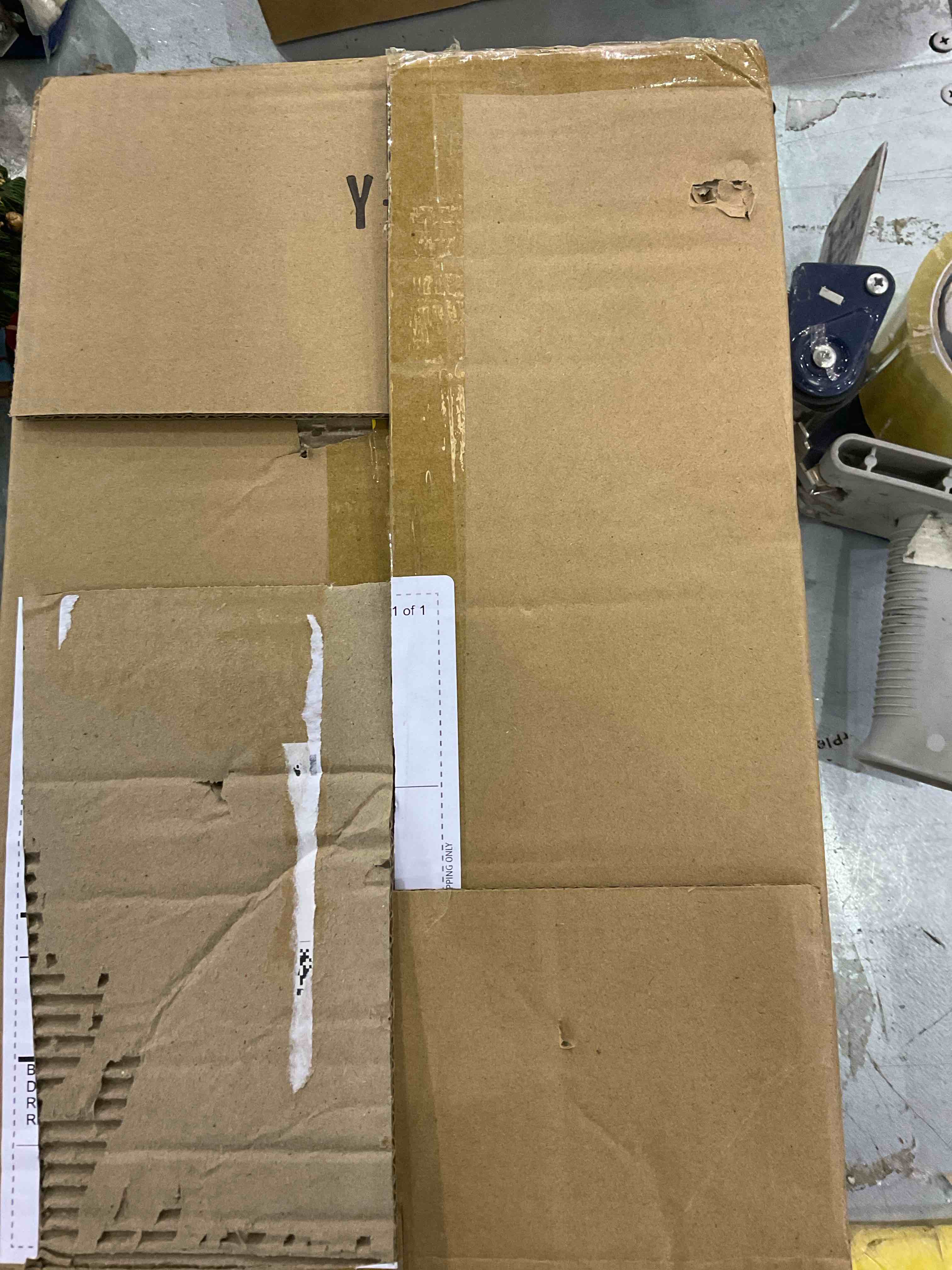 https://s3.amazonaws.com/lotting-images-prod/bidfta/EXS00594484_1700675119006.jpeg